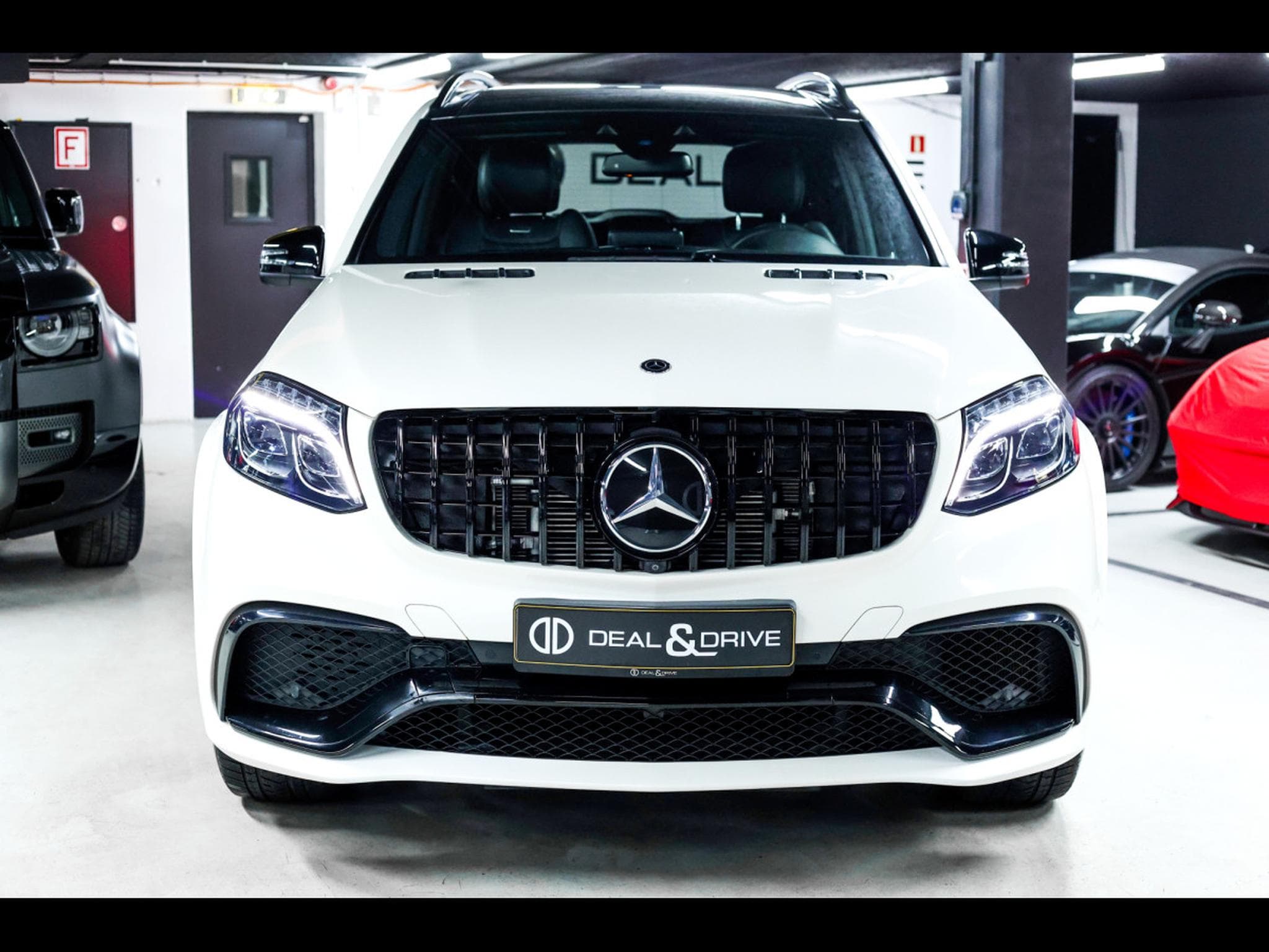 Mercedes GLS 63 AMG V8 5.5 4MATIC 7 PLACES - DIAMOND WHITE METALLIC DESIGNO (2018) - Photo 5