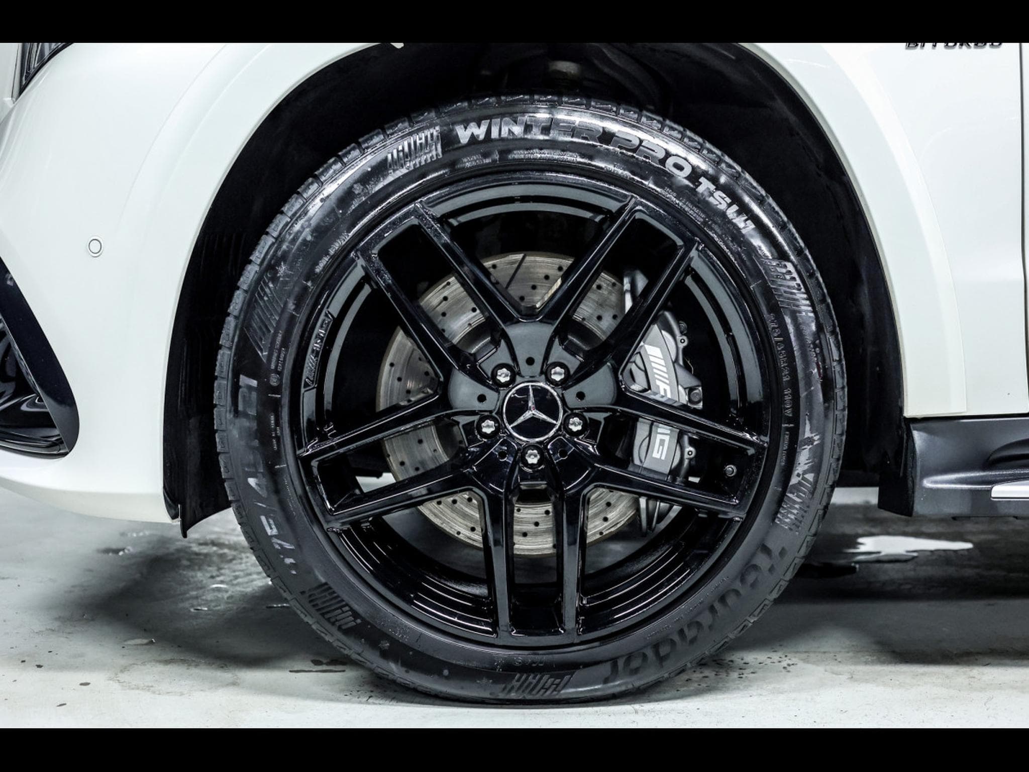 Mercedes GLS 63 AMG V8 5.5 4MATIC 7 PLACES - DIAMOND WHITE METALLIC DESIGNO (2018) - Photo 7