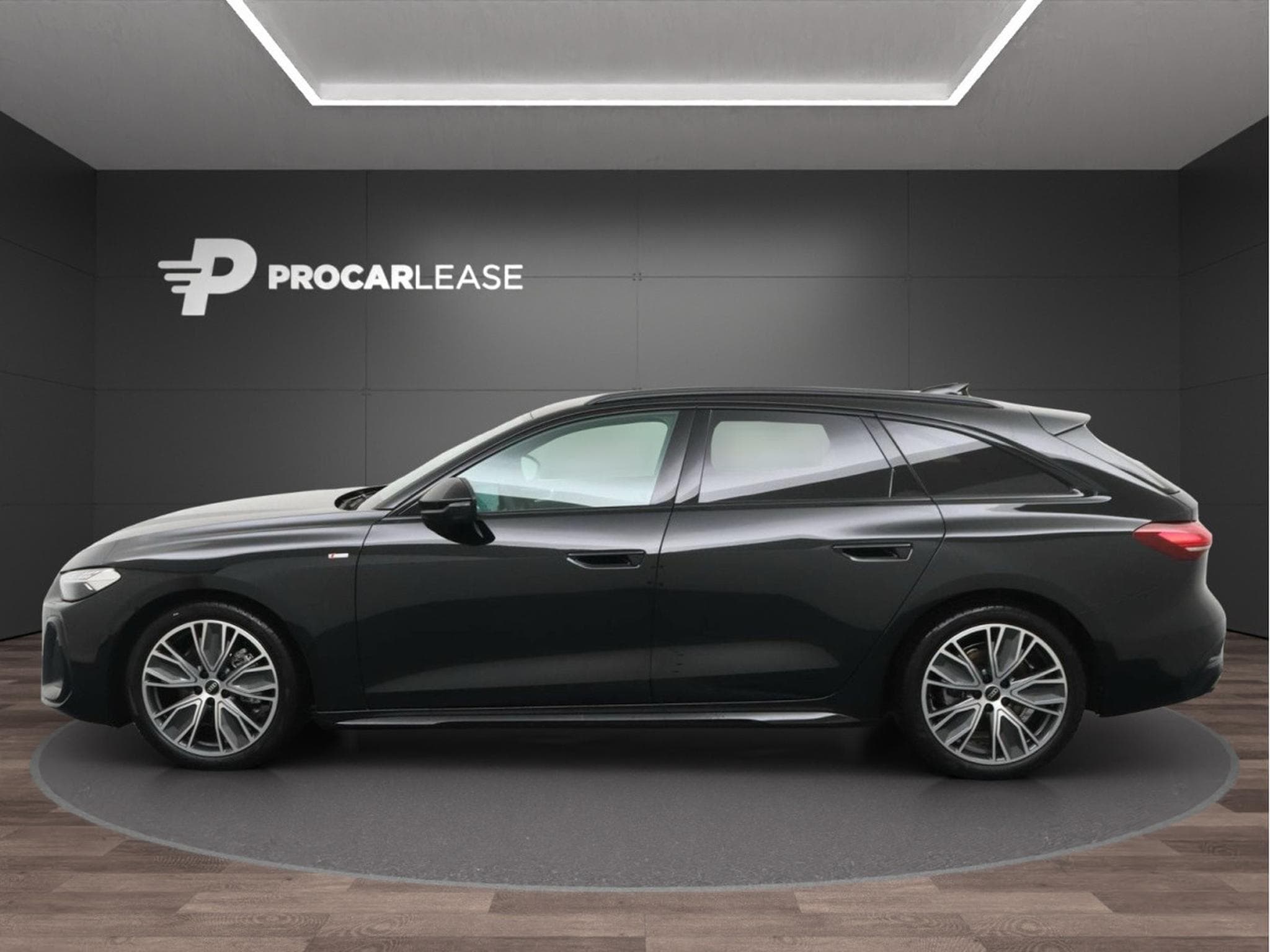 Audi A5 Audi A5 Avant TFSI  S tronic 7 S Line/19”/ (2025) - Photo 2