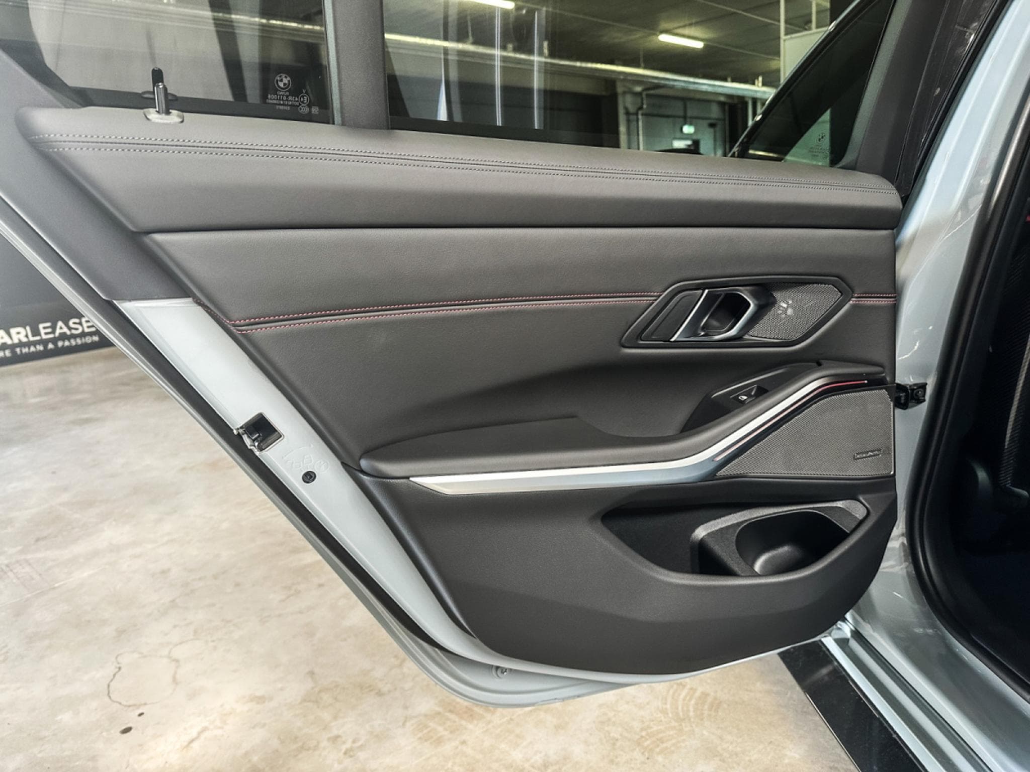 BMW M3 Limousine CS/ 50 JAHRE/KEYLESS/20/HEAD UP/CARBON (2023) - Photo 21