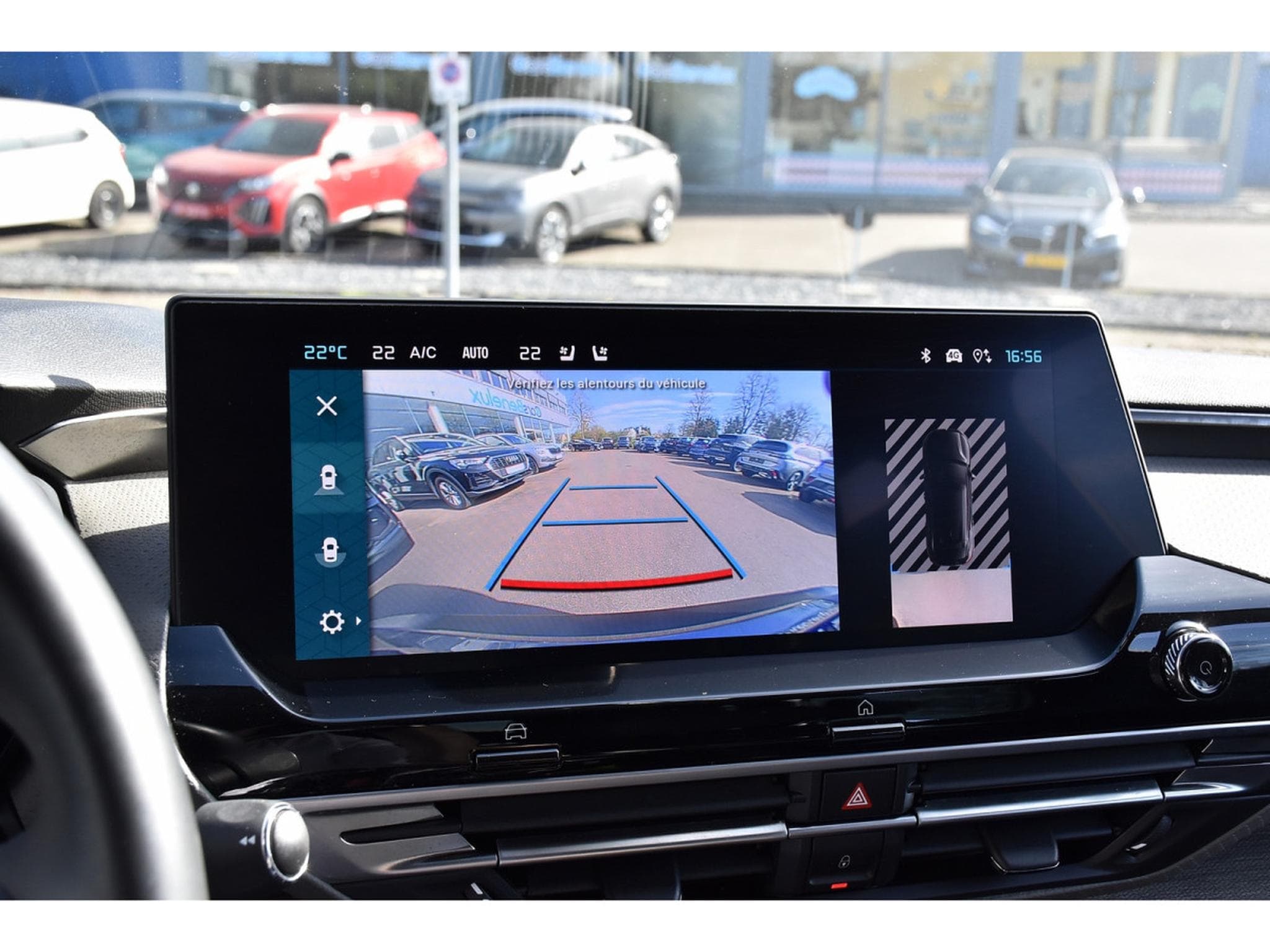 Citroën C5 X 1.2 PureTech PLUS EAT8 CUIR MEMO VENT ACC HUD LANE 1° MAIN (2024) - Photo 15