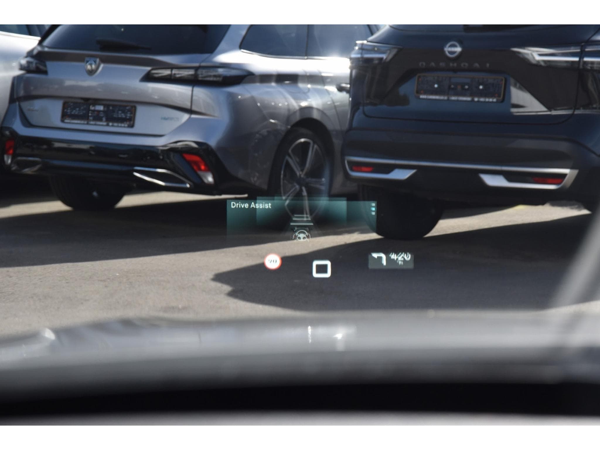 Citroën C5 X 1.2 PureTech PLUS EAT8 CUIR MEMO VENT ACC HUD LANE 1° MAIN (2024) - Photo 16