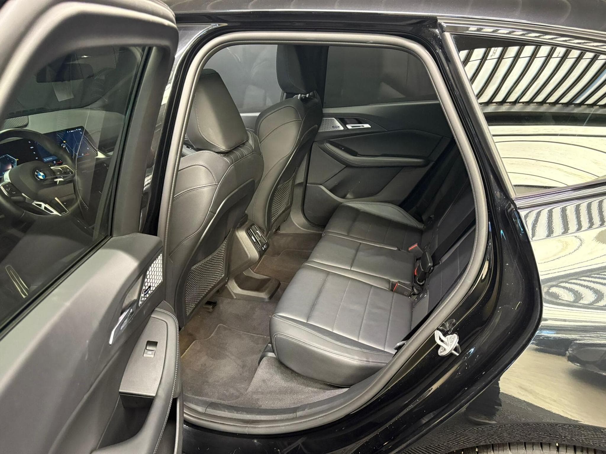 BMW 218 active tourer (2024) - Photo 15