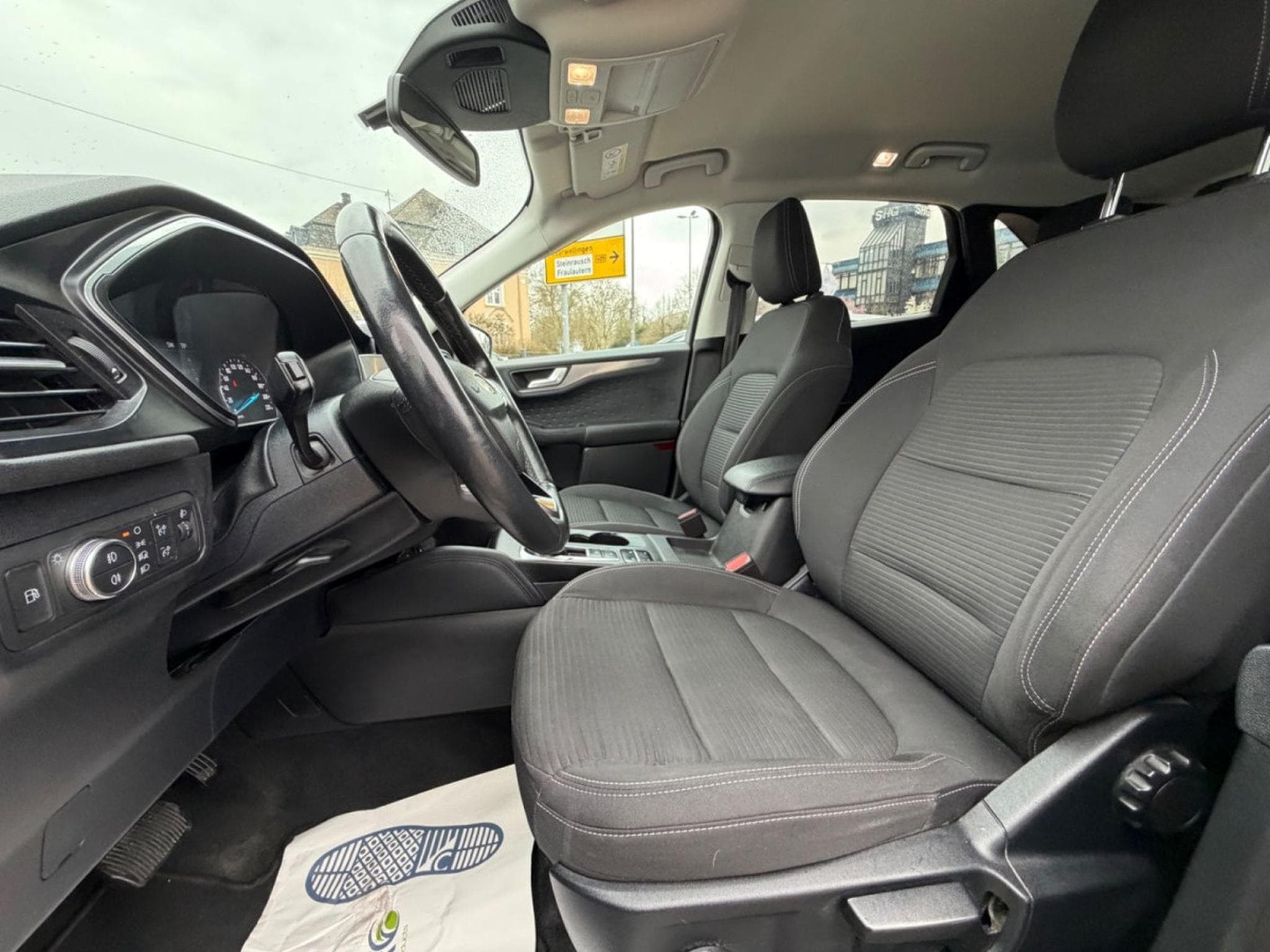 Ford Kuga Plug-In Hybrid Titanium/1.HAND/SCHECKHEFT/ (2021) - Foto 10