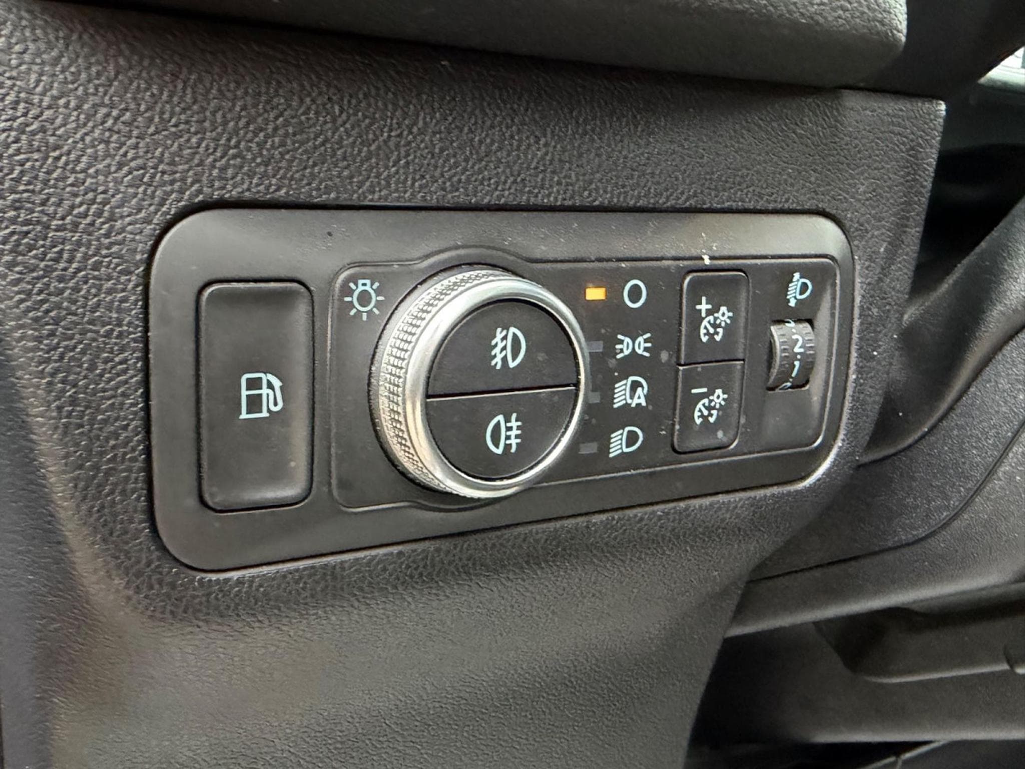 Ford Kuga Plug-In Hybrid Titanium/1.HAND/SCHECKHEFT/ (2021) - Foto 12