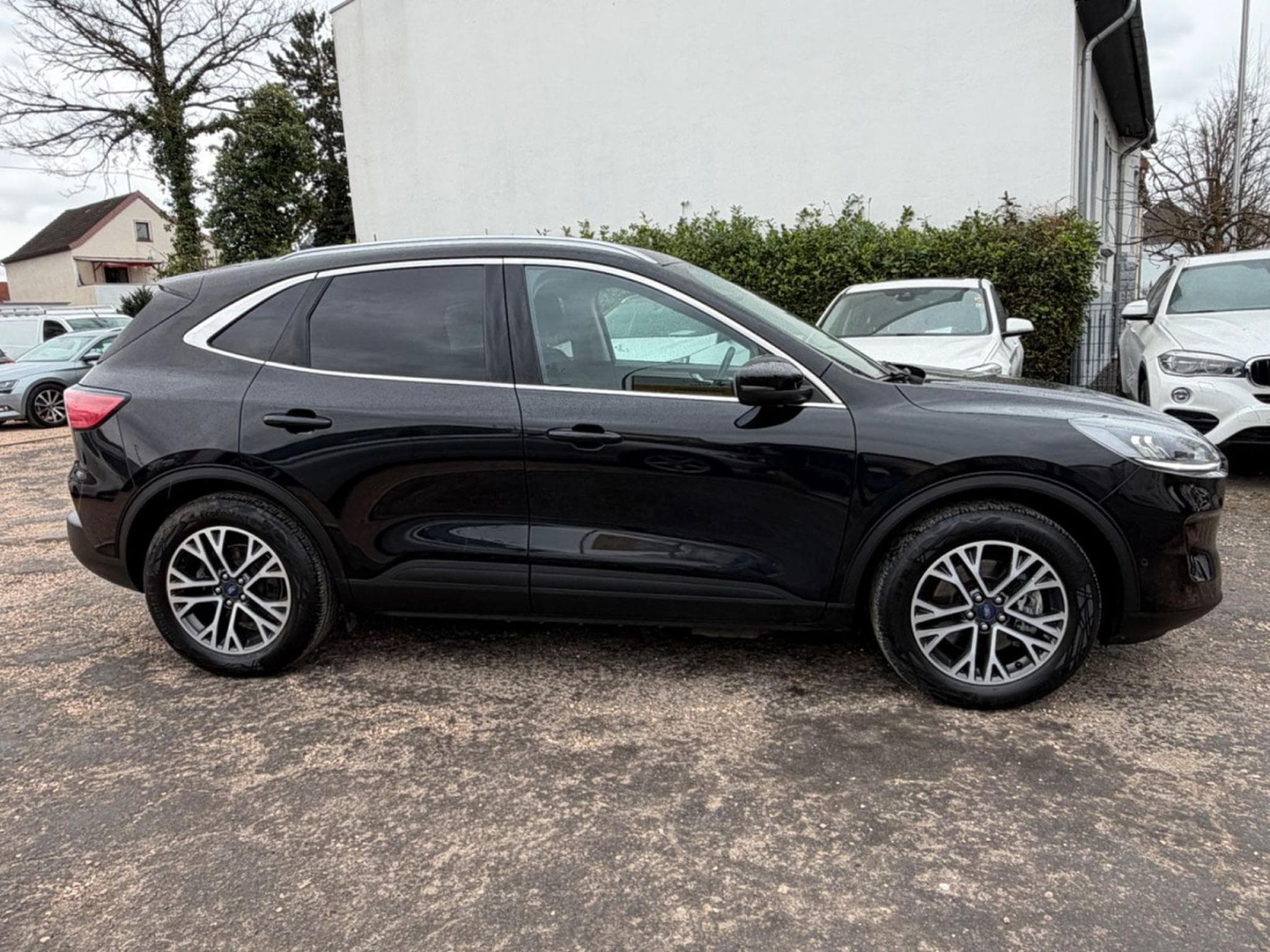 Ford Kuga Plug-In Hybrid Titanium/1.HAND/SCHECKHEFT/ (2021) - Foto 7