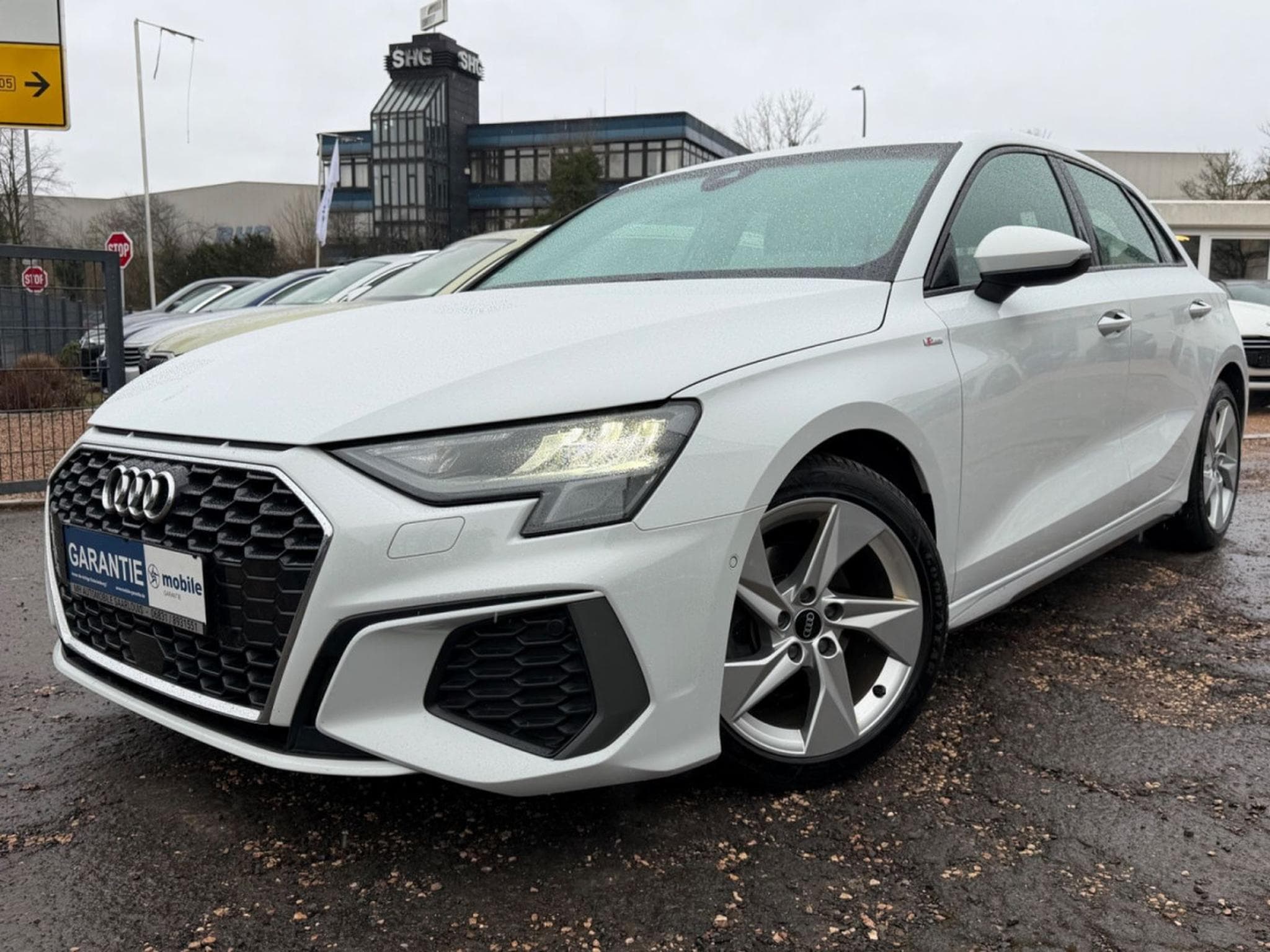 Audi A3 Sportback 35TFSI S line/SCHECKHEFT/UNFALLFREI (2021) - Foto 1