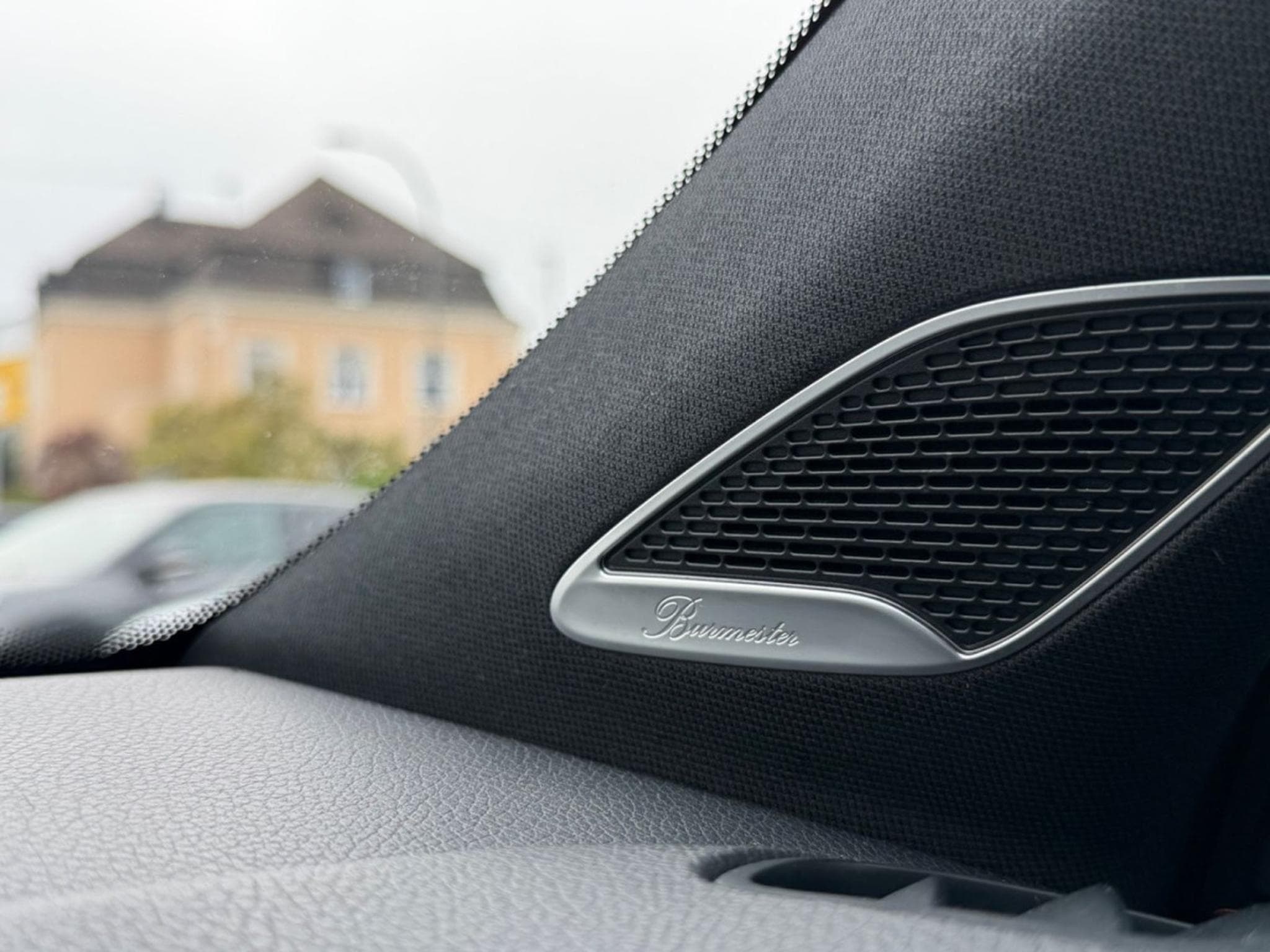 Mercedes GLB 250 4Matic AMG Line / Panoramaschiebedach / (2020) - Foto 14