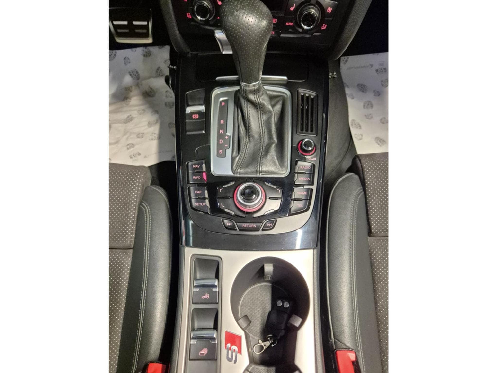 Audi A5 CABRIO 3.0 TDI QUATTRO S-TRONIC 3X S-LINE CUIR NAVI (2011) - Foto 12