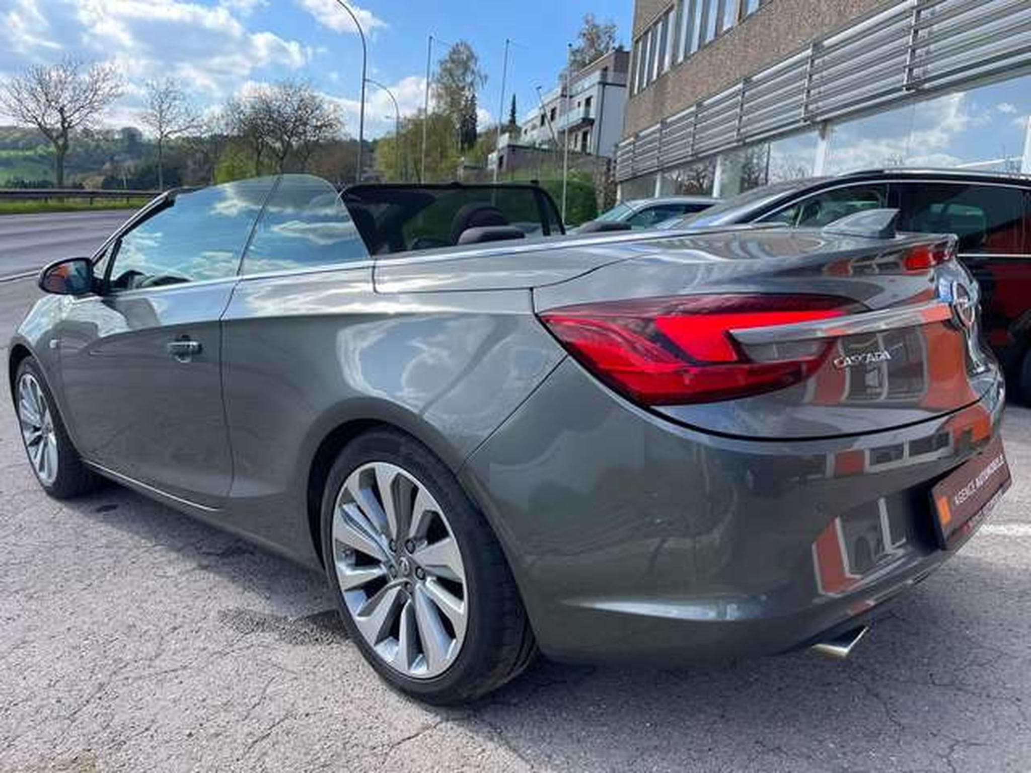 Opel Cascada Cabriolet2.0 D EcoFlex-JUSQU'A 48 MOIS DE GARANTIE (2018) - Photo 13