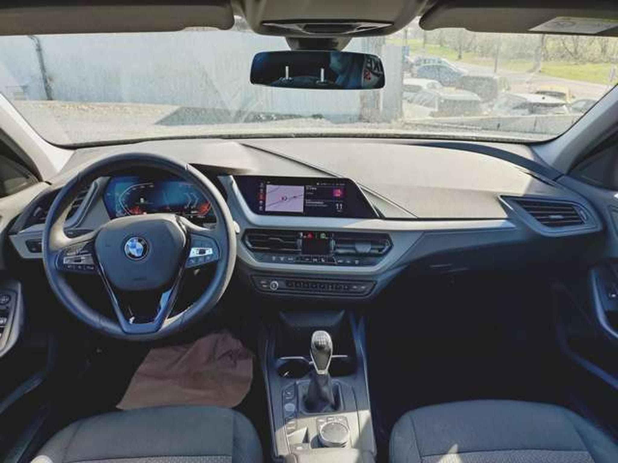 BMW 116 116 d Advantage (2022) - Photo 3