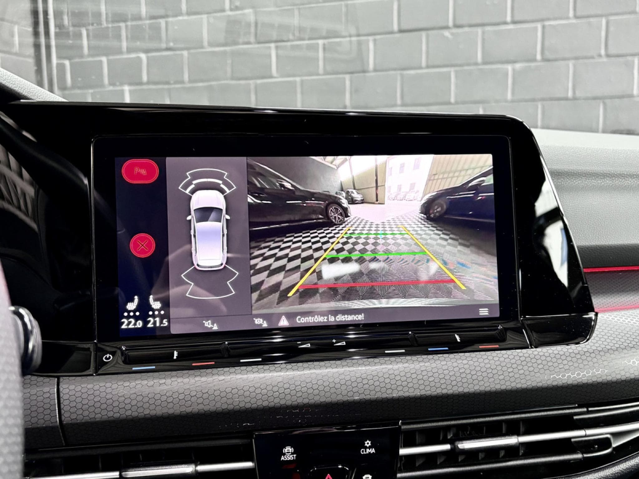 VW Golf GTI Clubsport 2.0 TSI 300 CV DSG7 *MATRIX* *DCC* *PANO* (2024) - Foto 13