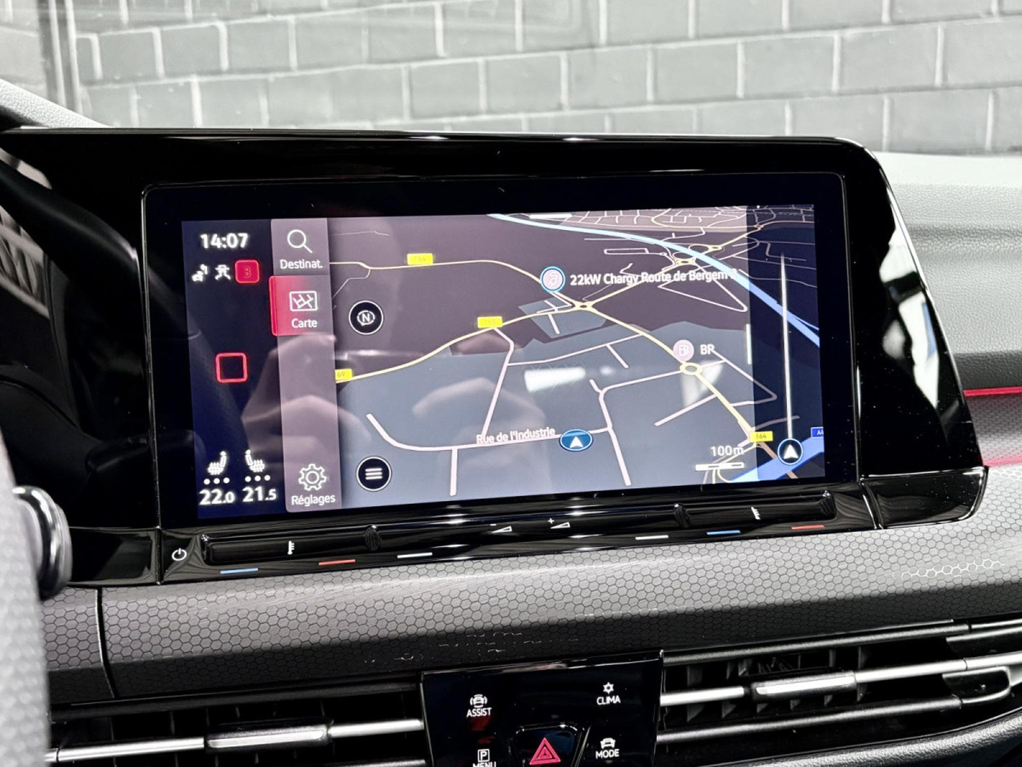 VW Golf GTI Clubsport 2.0 TSI 300 CV DSG7 *MATRIX* *DCC* *PANO* (2024) - Foto 15