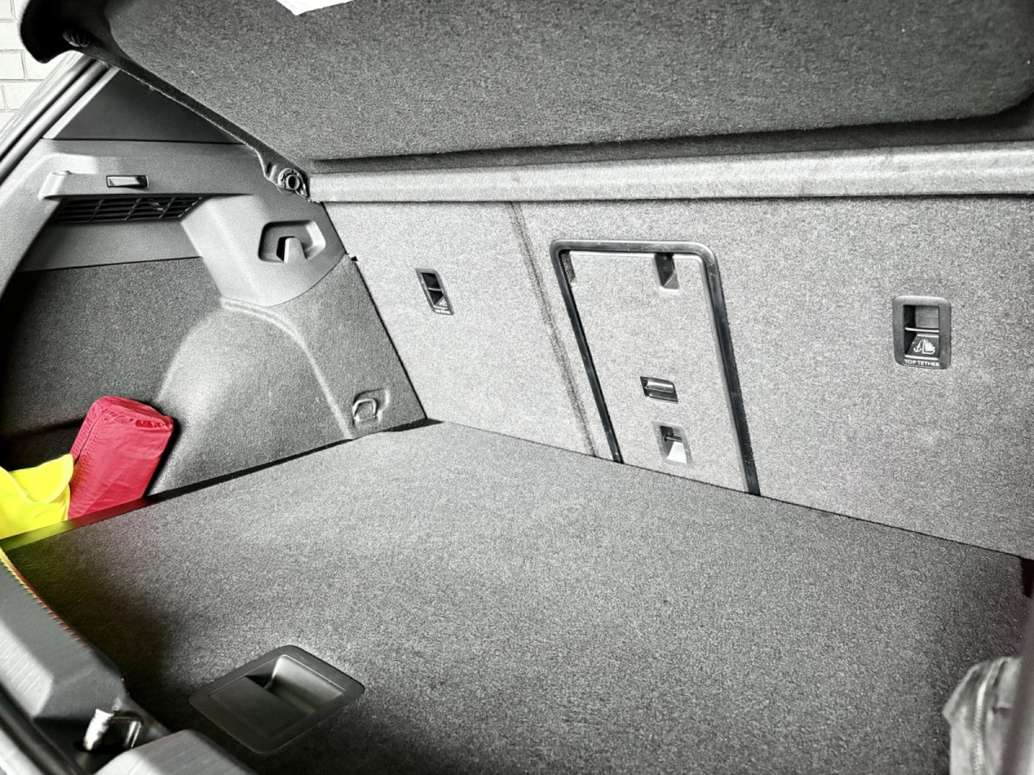 VW Golf GTI Clubsport 2.0 TSI 300 CV DSG7 *MATRIX* *DCC* *PANO* (2024) - Foto 21