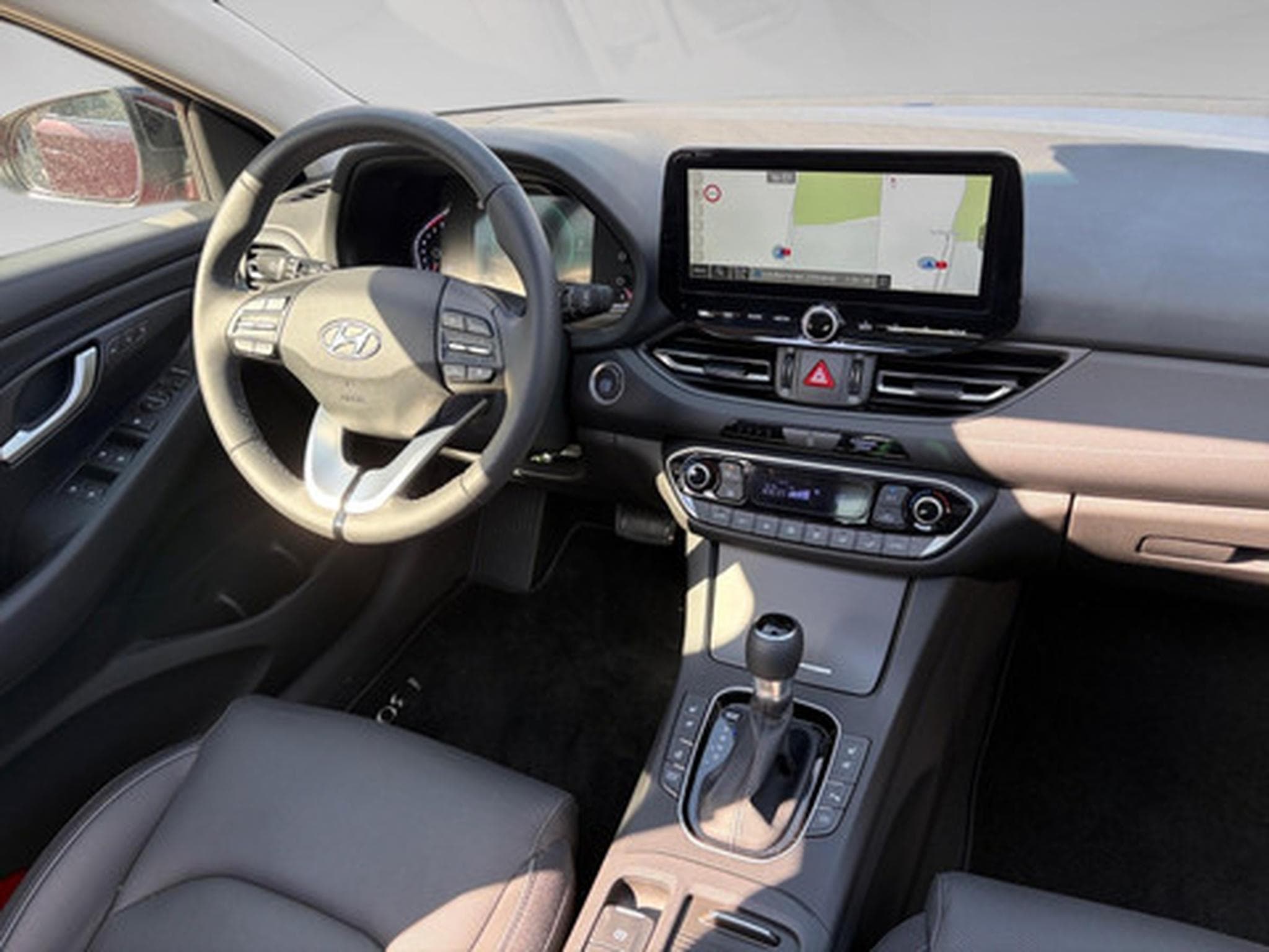 Hyundai i30 1.5 T-GDi 118kW Sky DCT (2023) - Photo 6