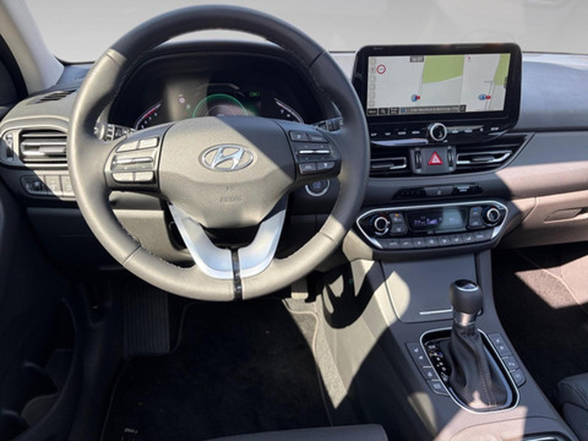Hyundai i30 1.5 T-GDi 118kW Sky DCT (2023) - Photo 7