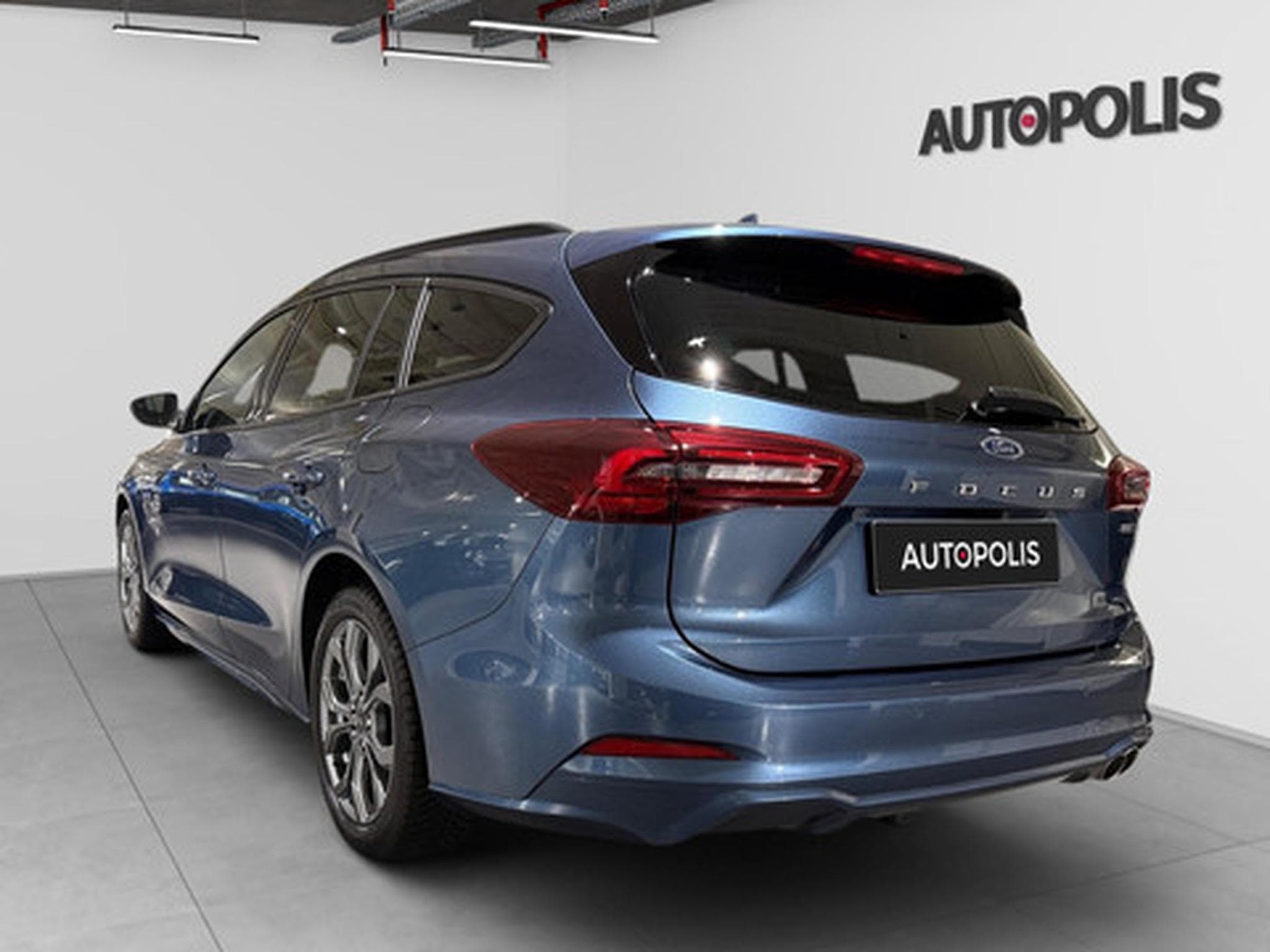 Ford Focus Clipper 1.0i EcoBoost MHEV 92kW ST-Line X (2026) - Foto 18