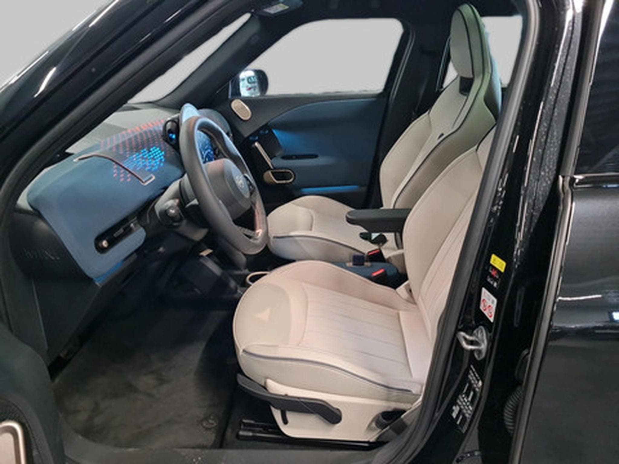 Mini Aceman SE (2026) - Photo 4