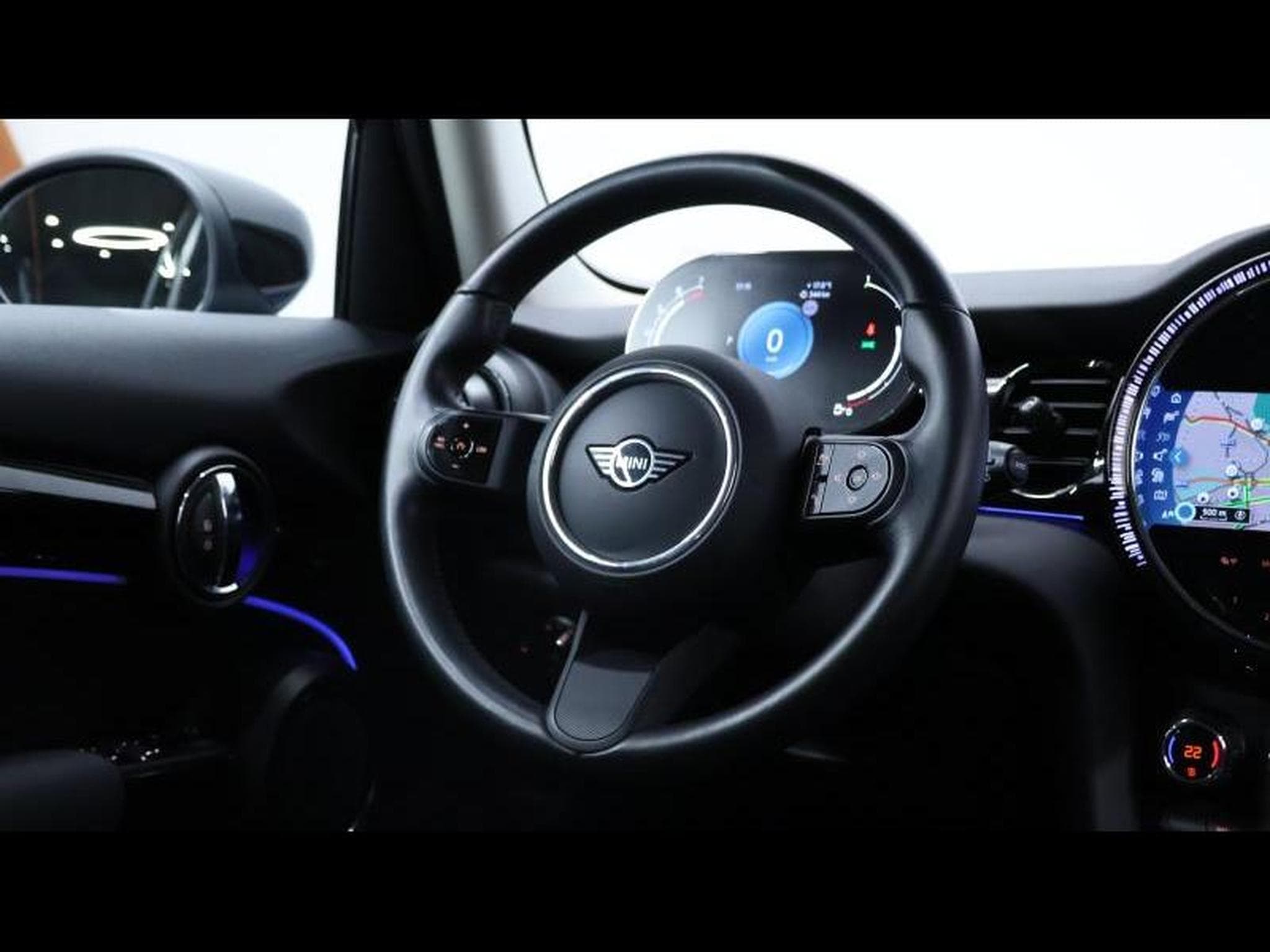 MINI Cooper 1.6 136 Hatch 5 portes Steptronic (2024) - Foto 14