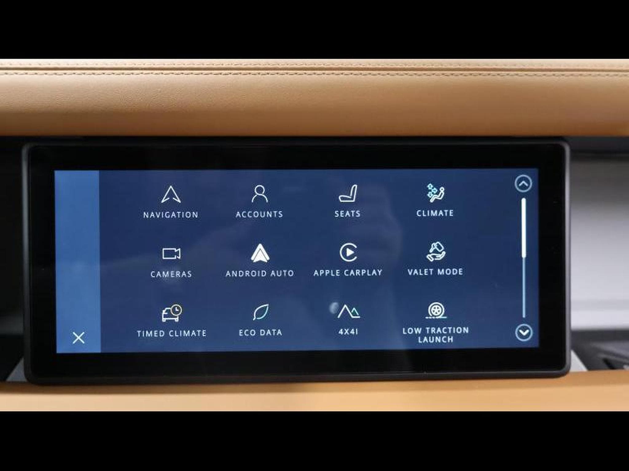 Land-Rover Defender 90 P400 X-Dynamic (2022) - Photo 20