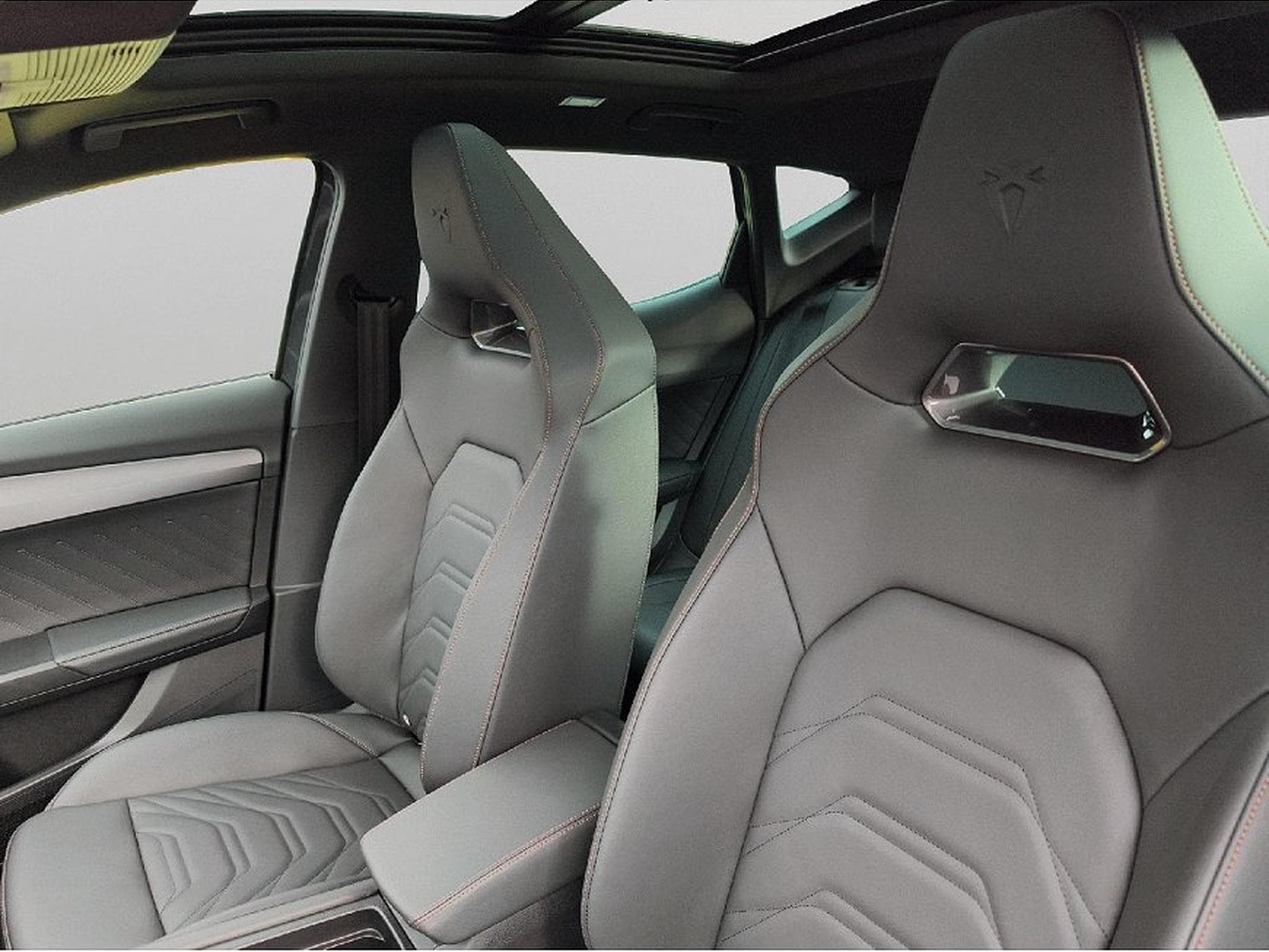 Cupra Formentor (2025) - Photo 6