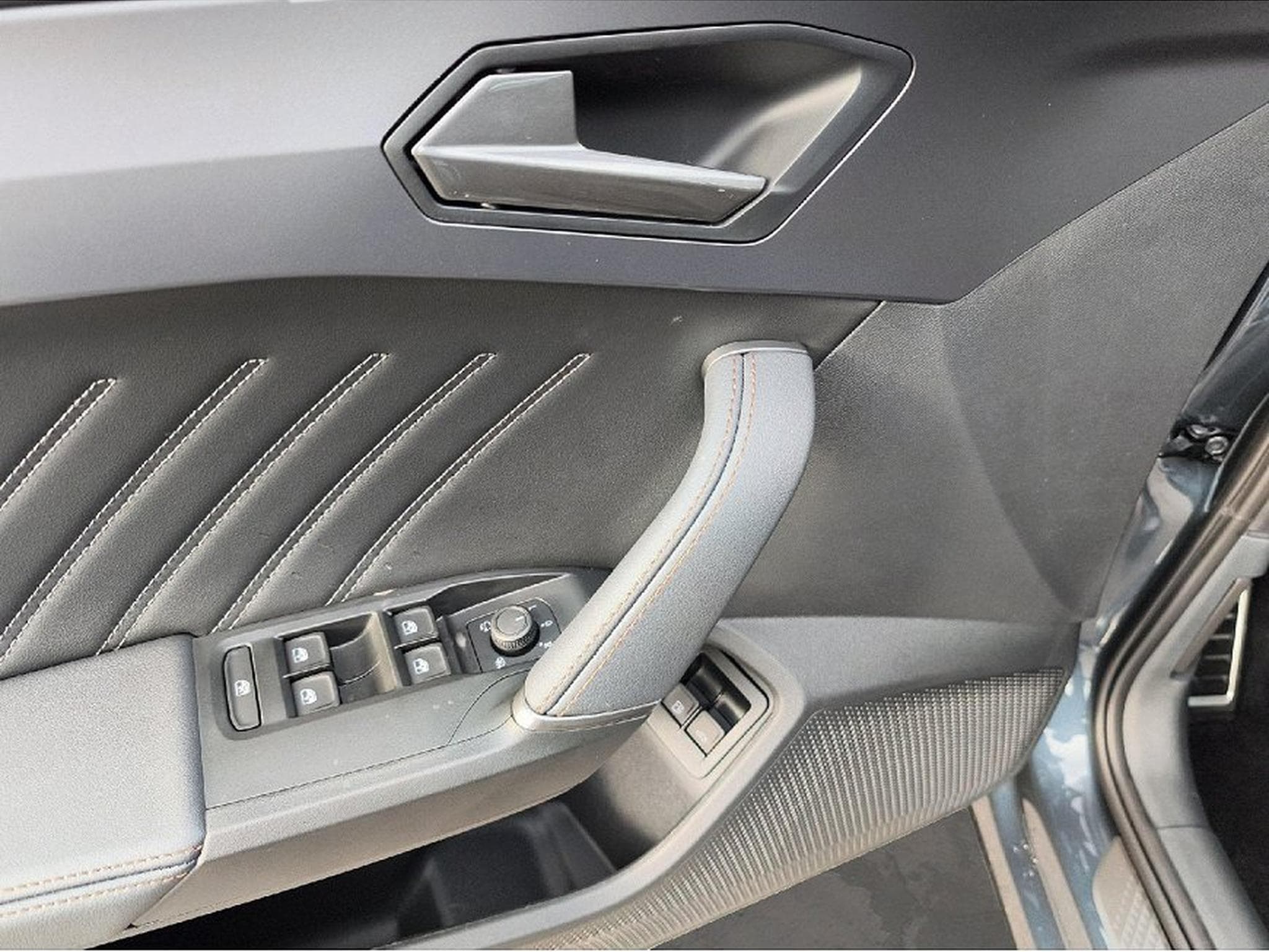 Cupra Formentor (2025) - Photo 9