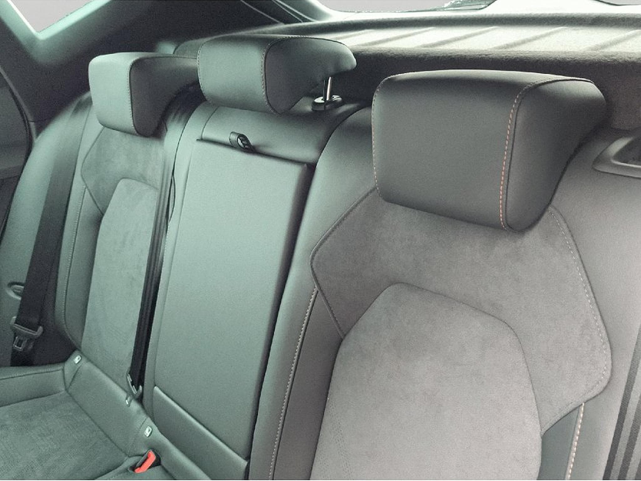 Cupra Formentor (2025) - Photo 10