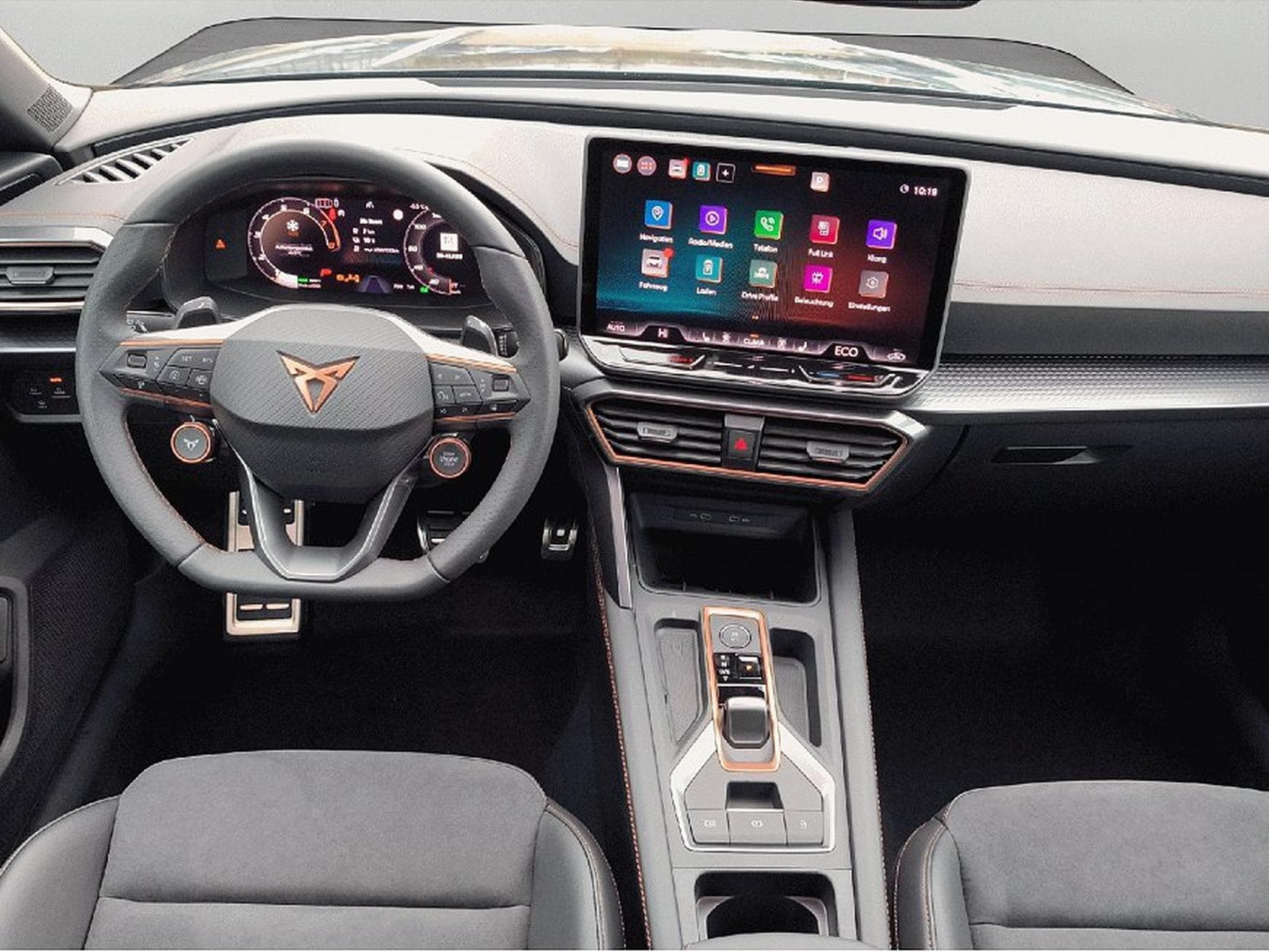 Cupra Leon (2025) - Photo 11