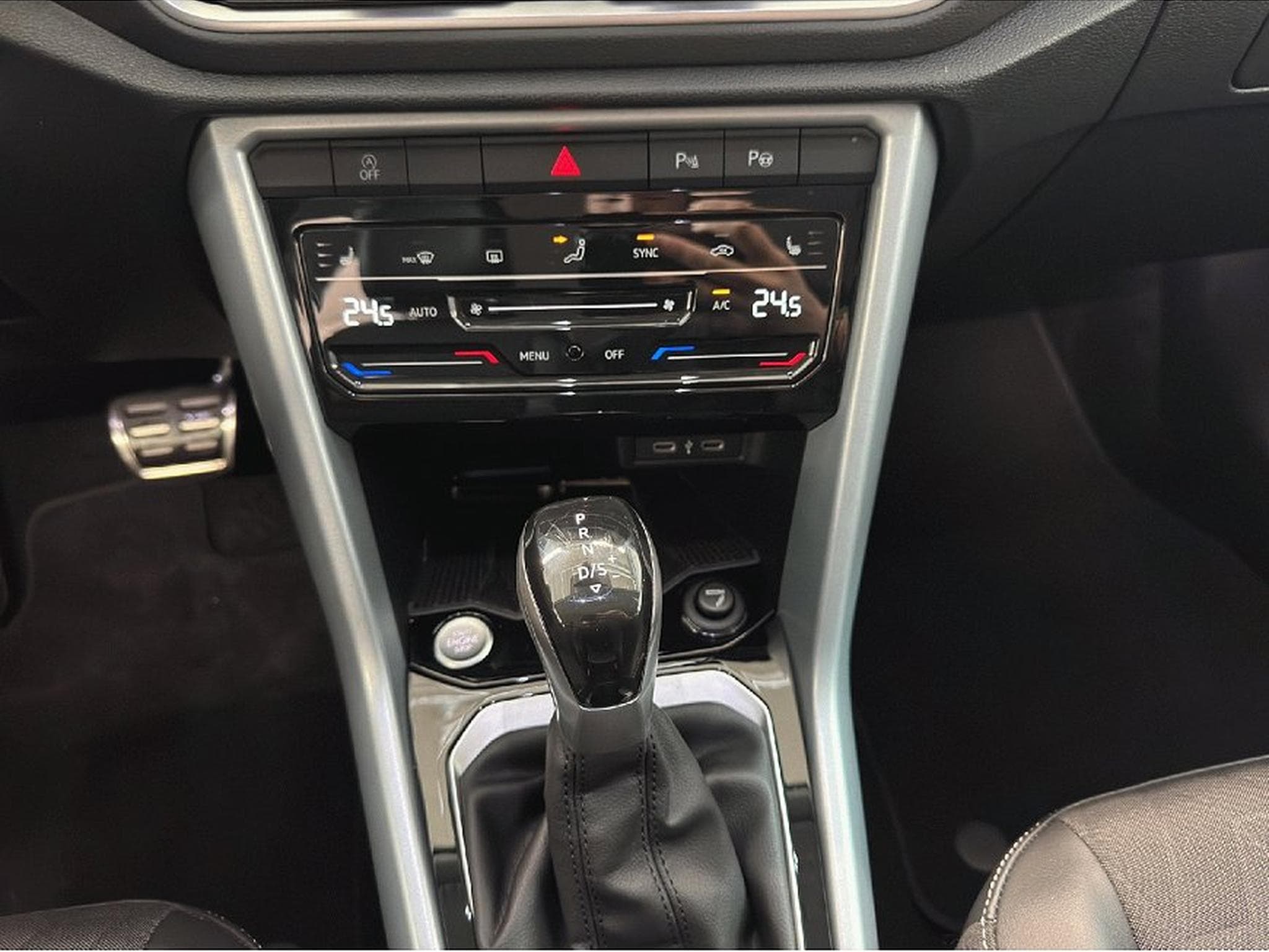 VW T-Roc (2025) - Photo 12