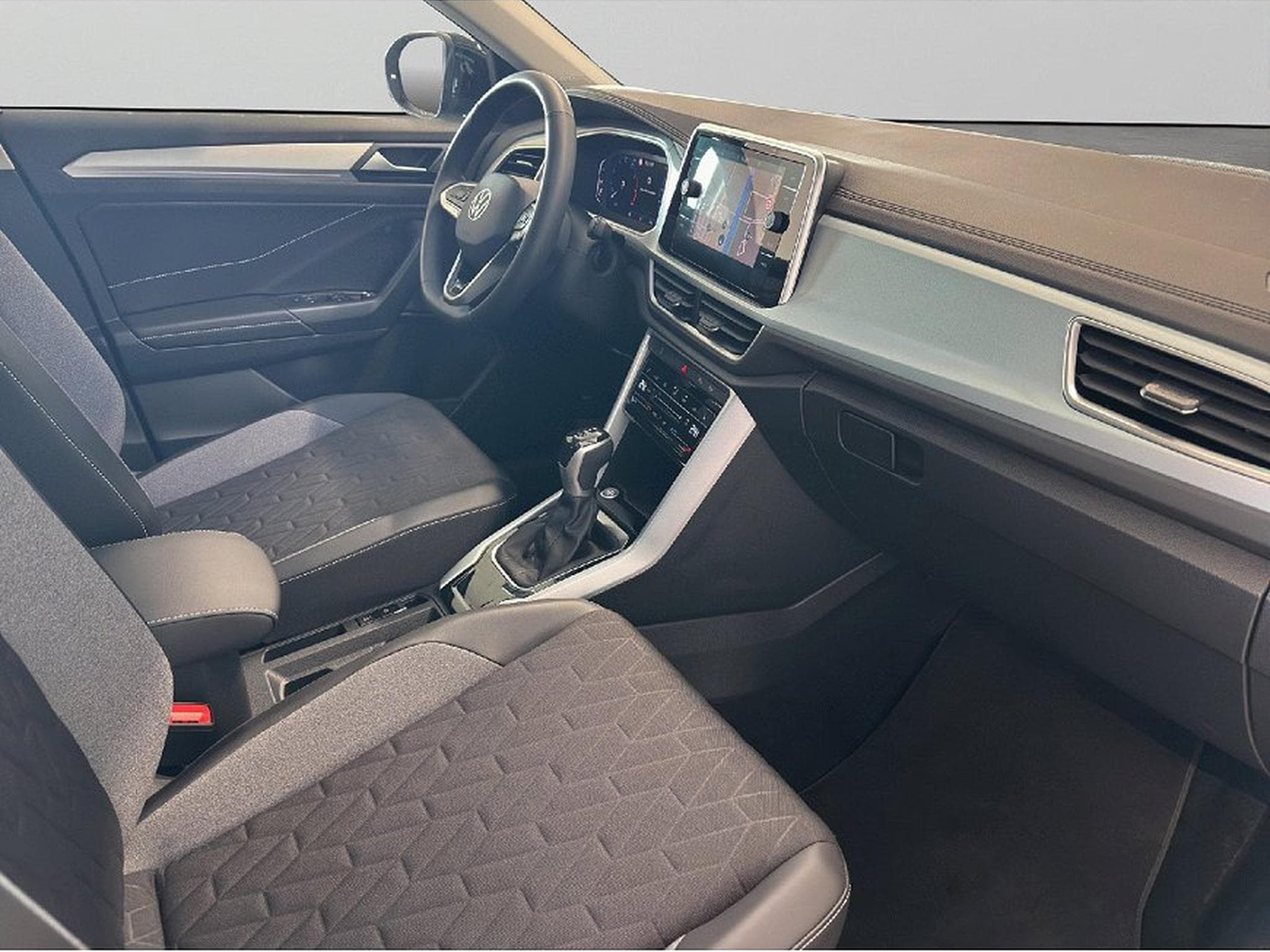 VW T-Roc (2025) - Photo 17