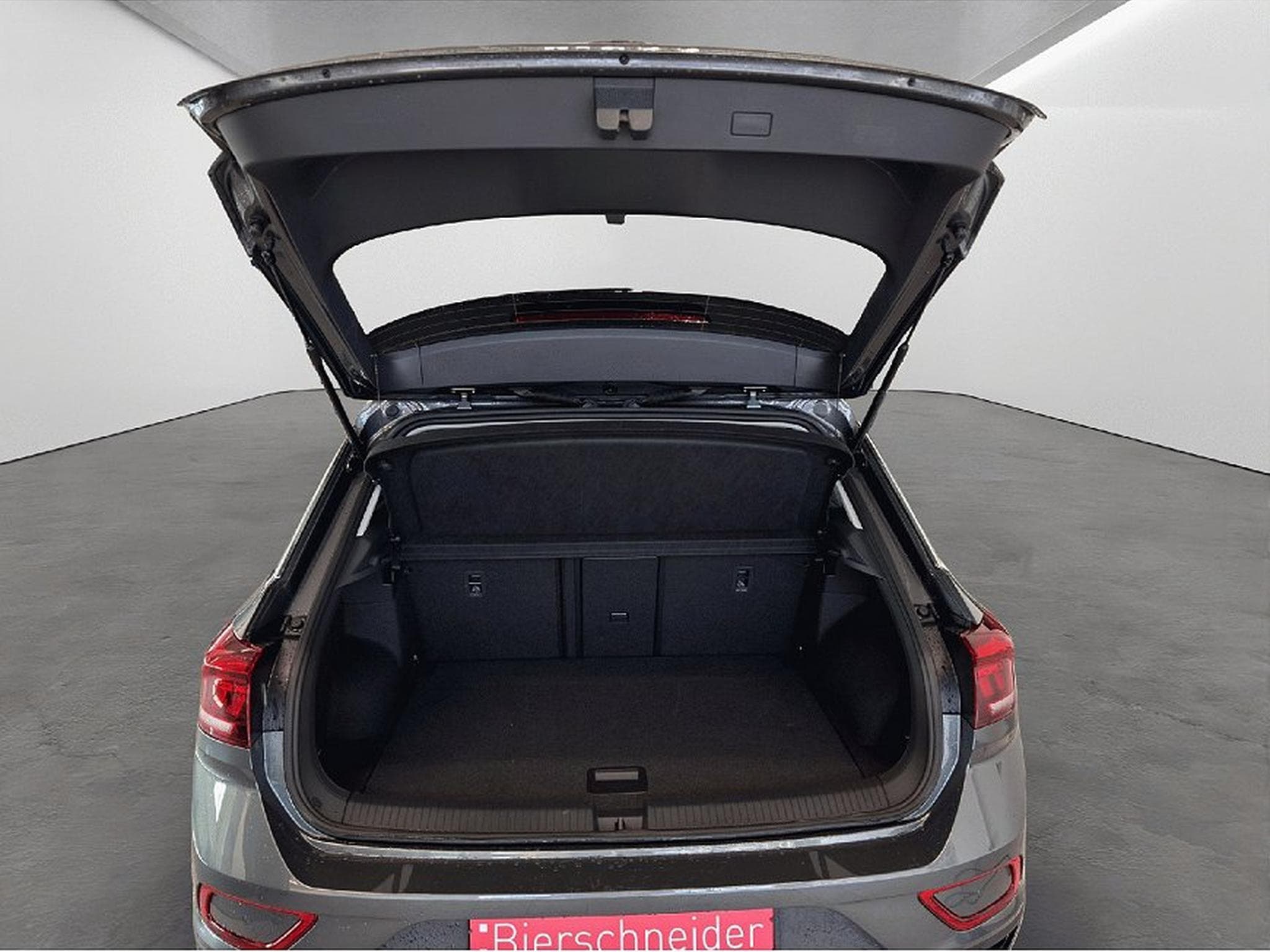 VW T-Roc (2025) - Photo 18