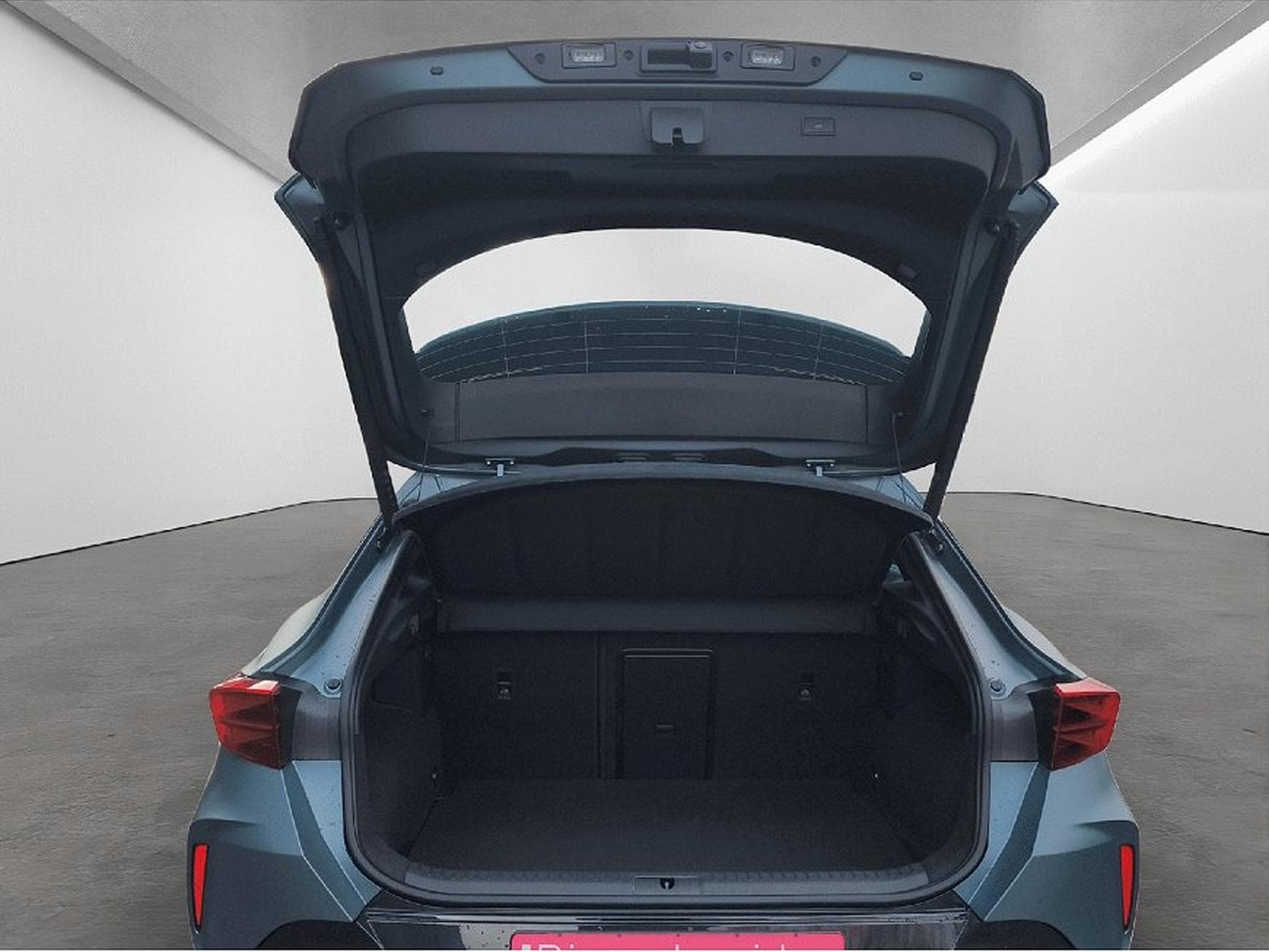 Cupra Formentor (2025) - Photo 14