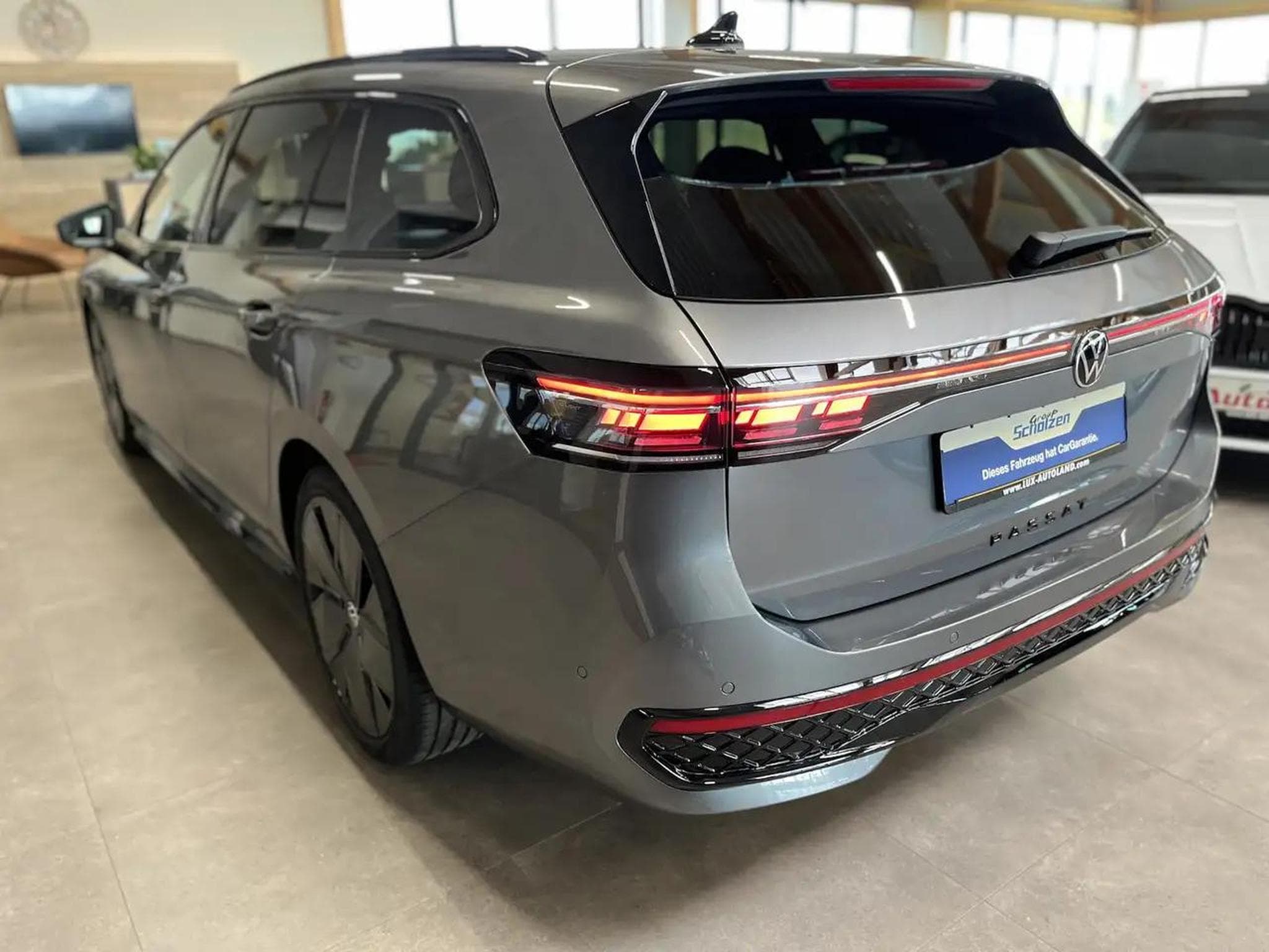 VW Passat (2025) - Photo 23