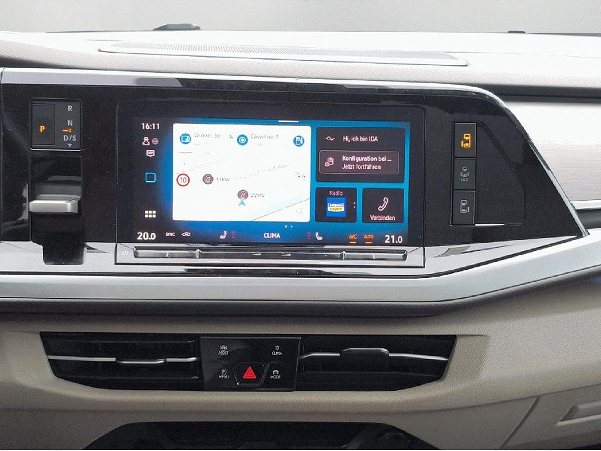 VW Multivan (2024) - Photo 12