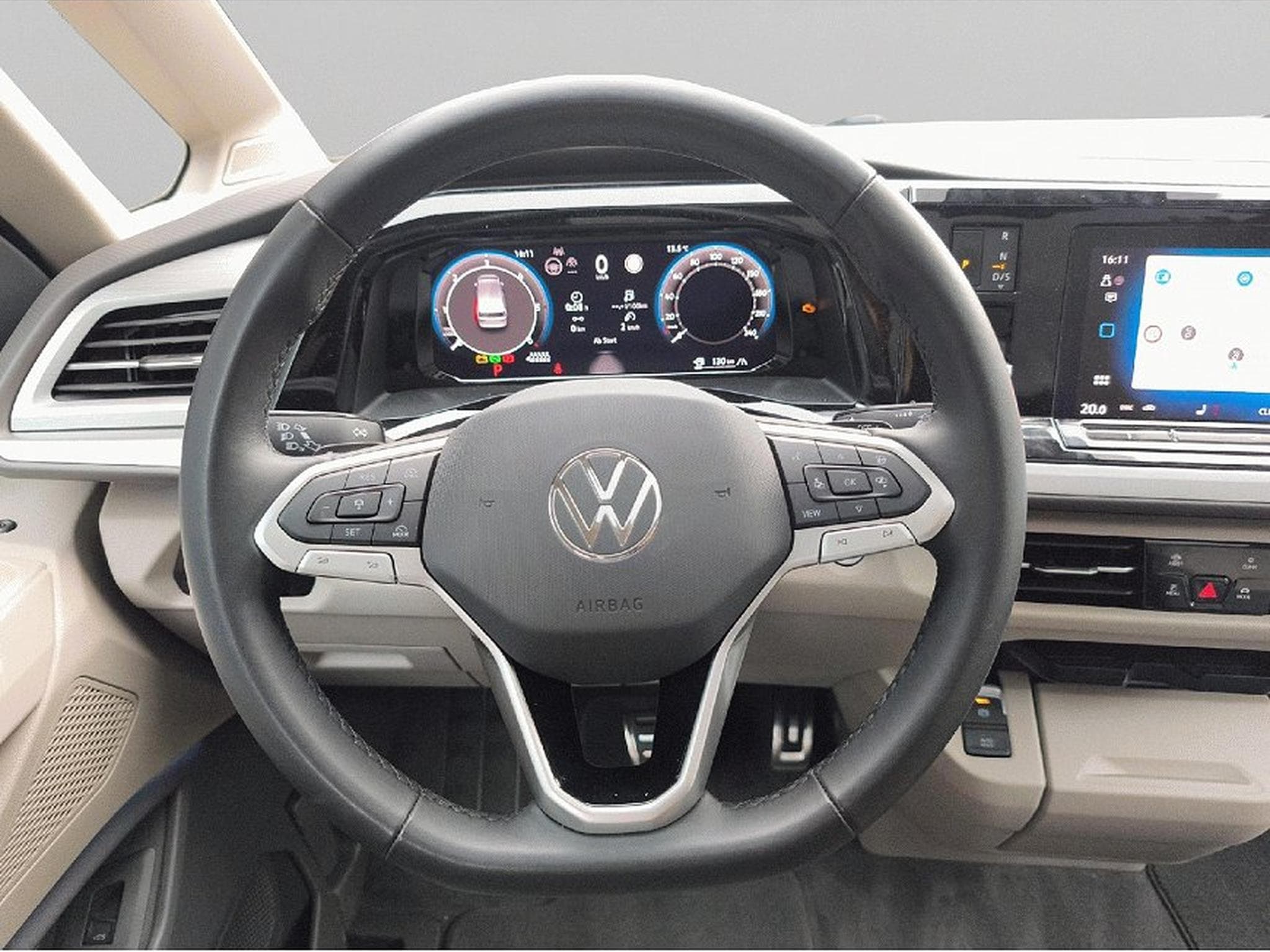 VW Multivan (2024) - Photo 7