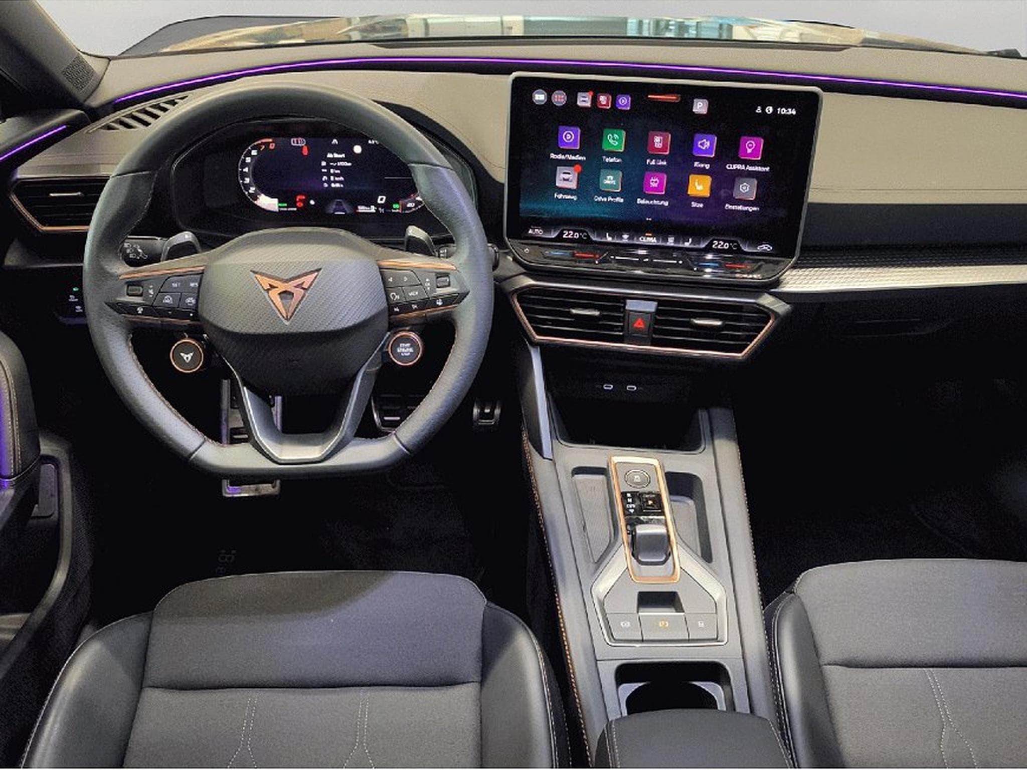 Cupra Leon (2025) - Photo 11