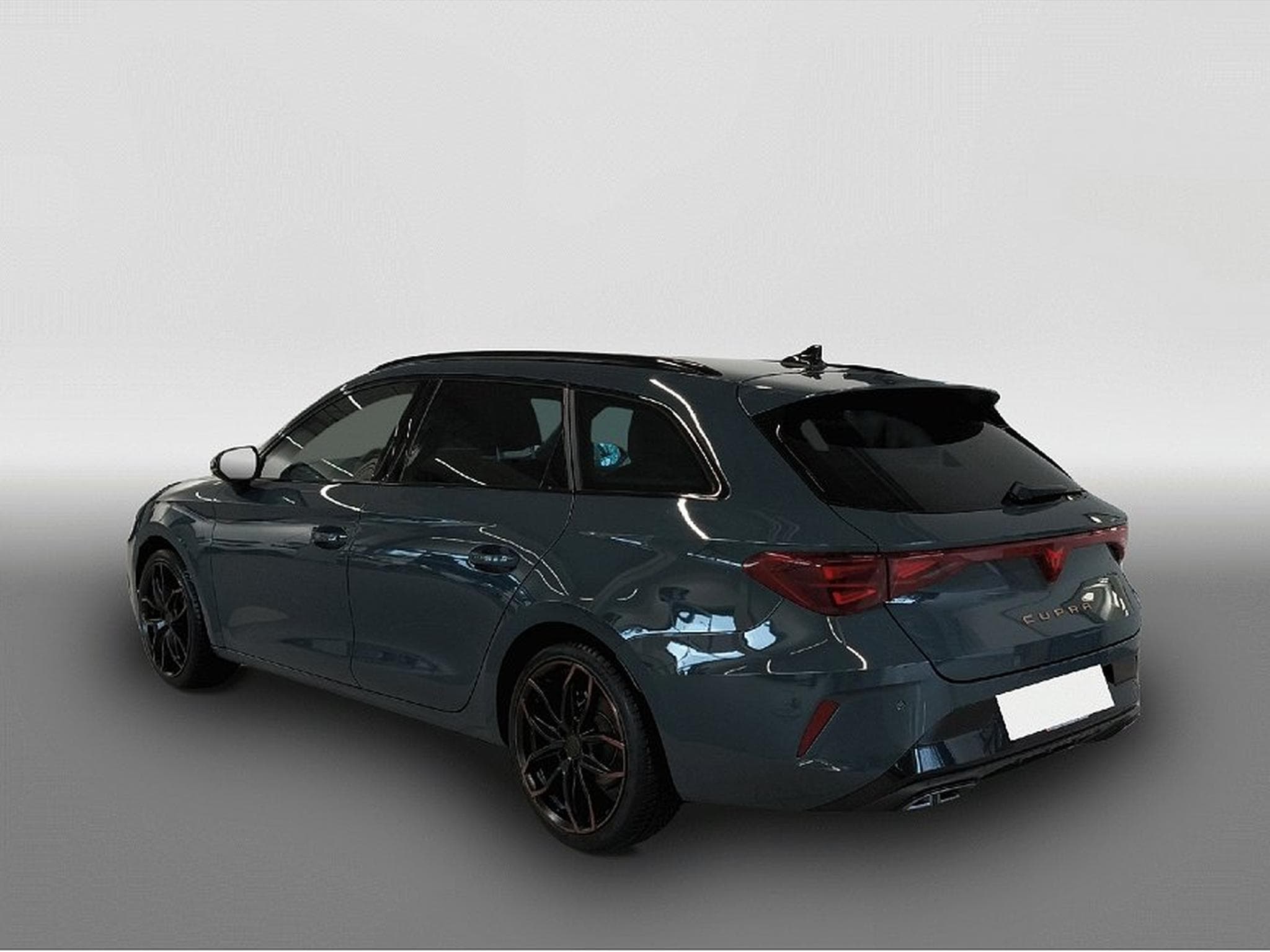 Cupra Leon (2025) - Photo 4