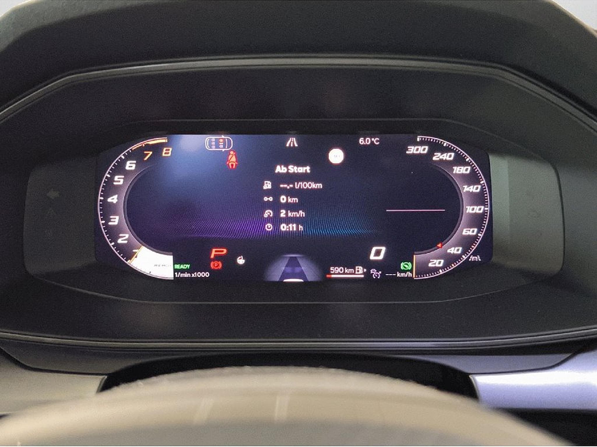 Cupra Leon (2025) - Photo 8