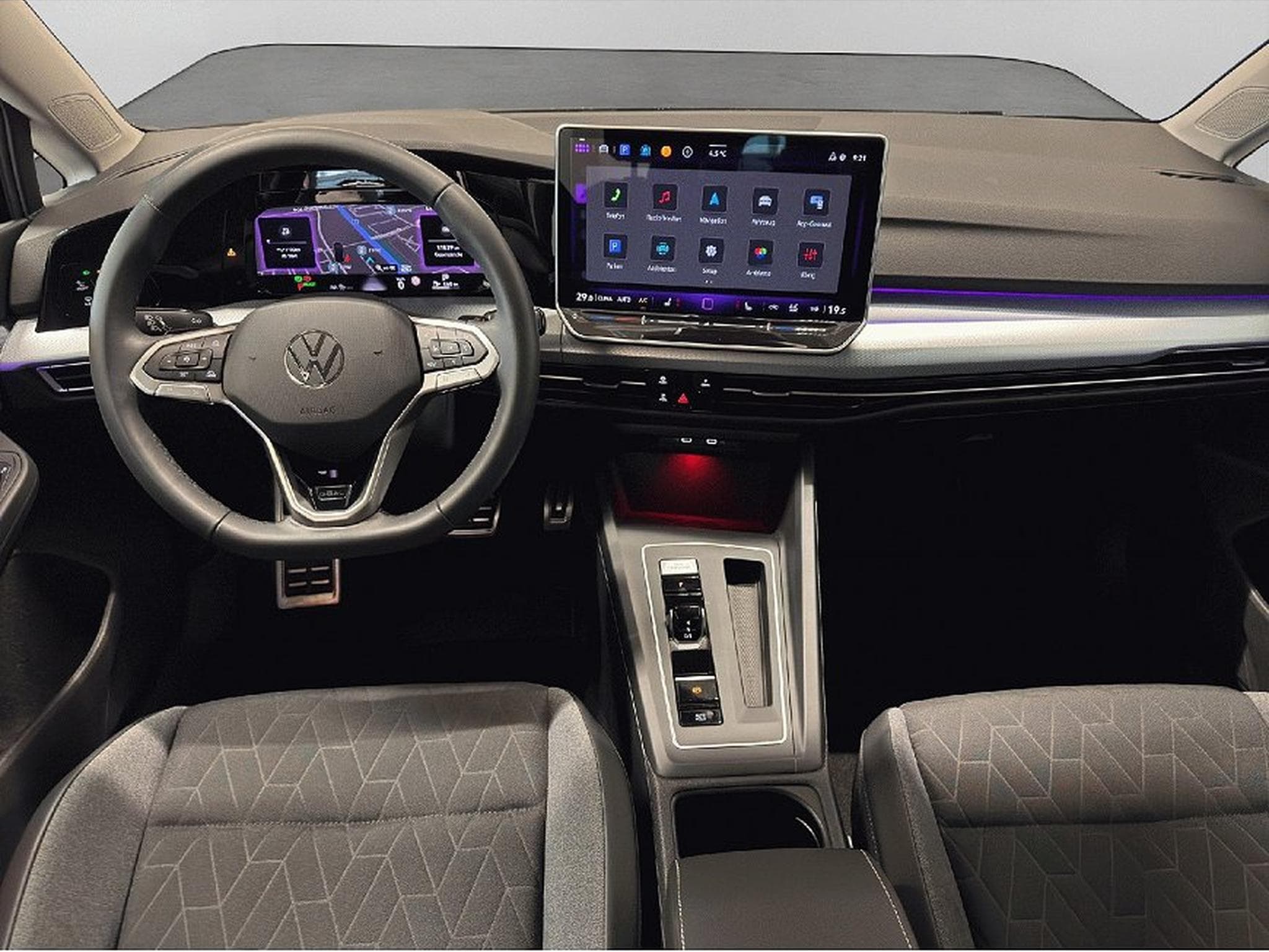 VW Golf (2025) - Photo 12