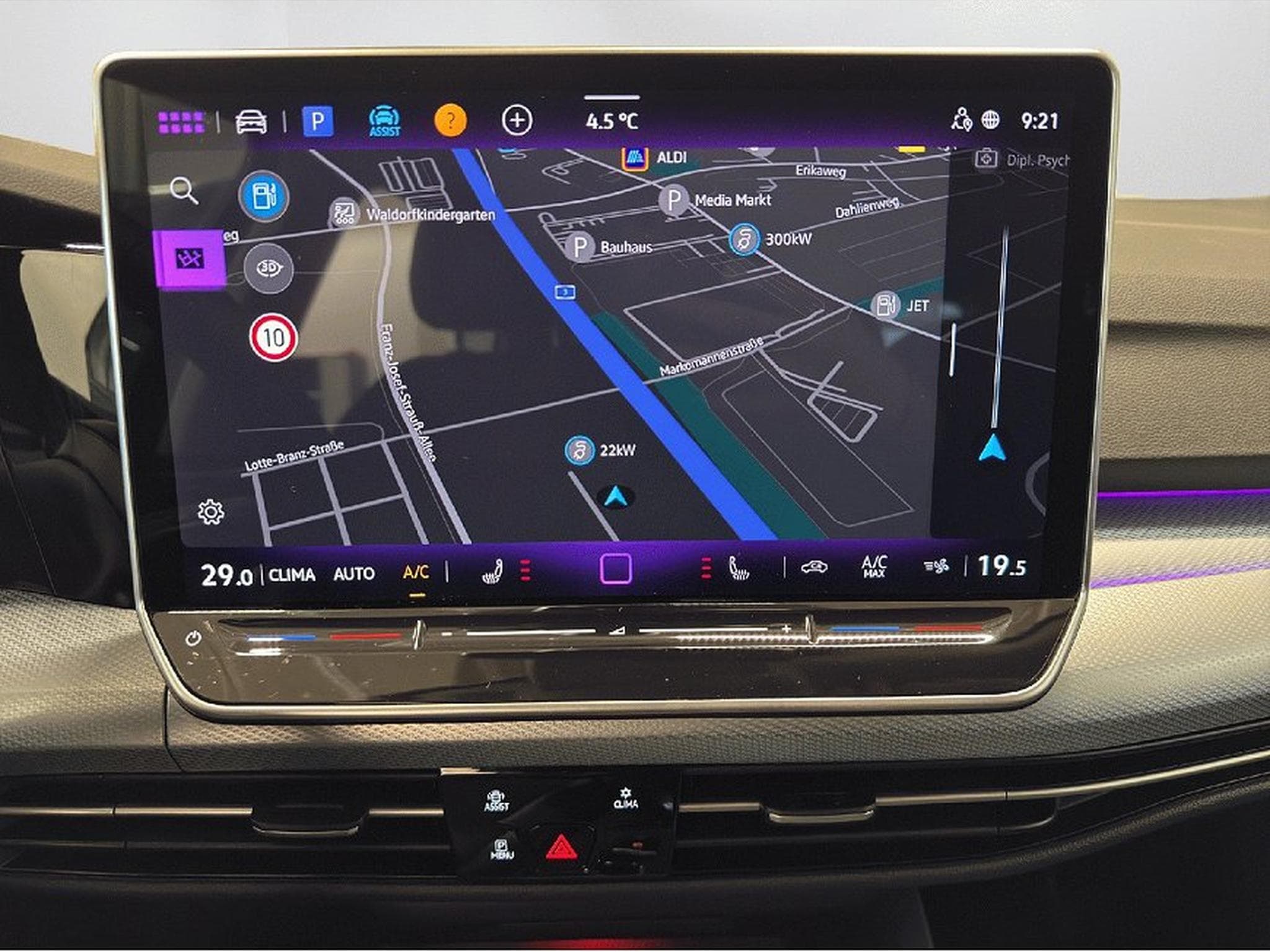 VW Golf (2025) - Photo 14