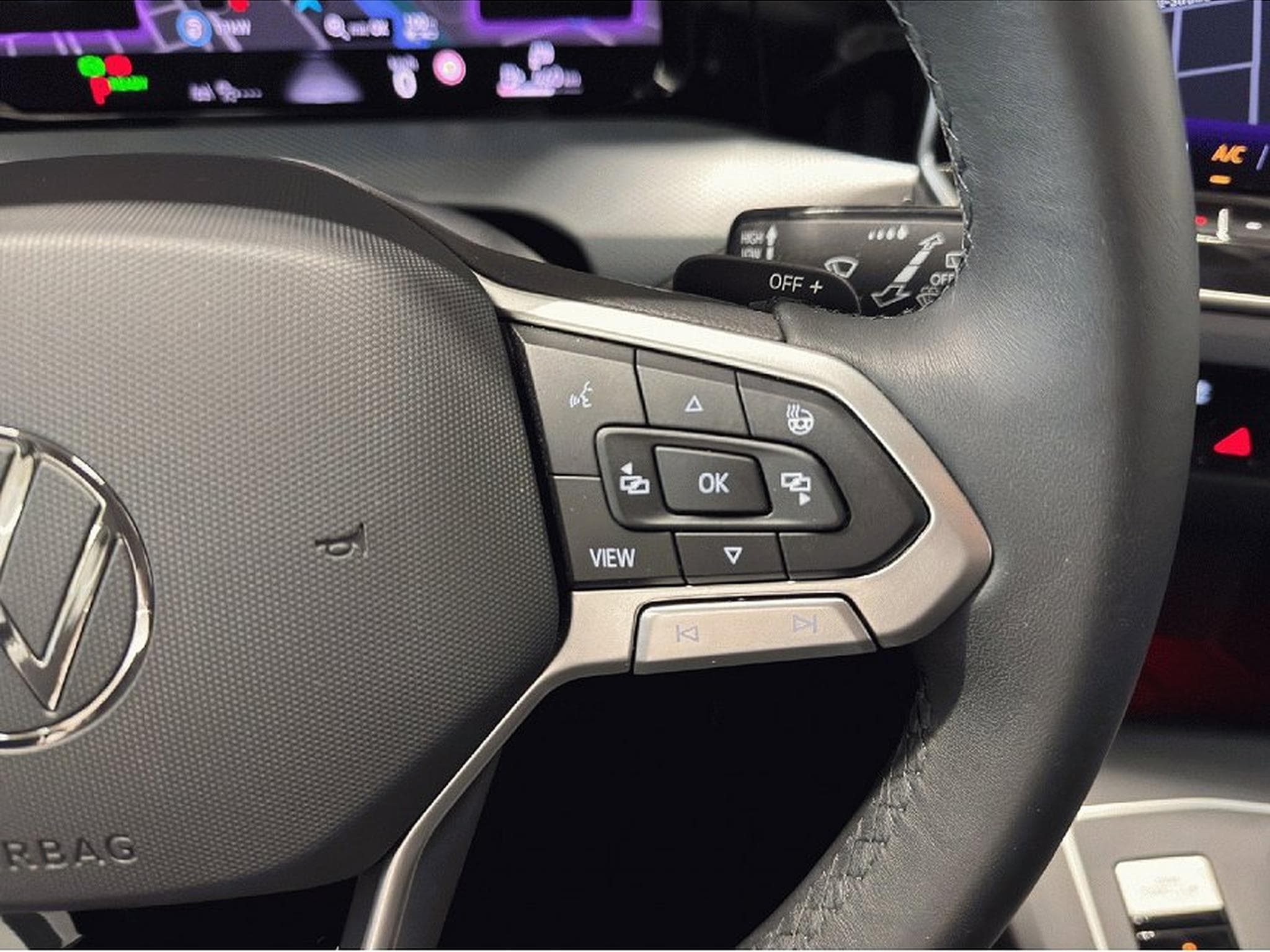 VW Golf (2025) - Photo 16