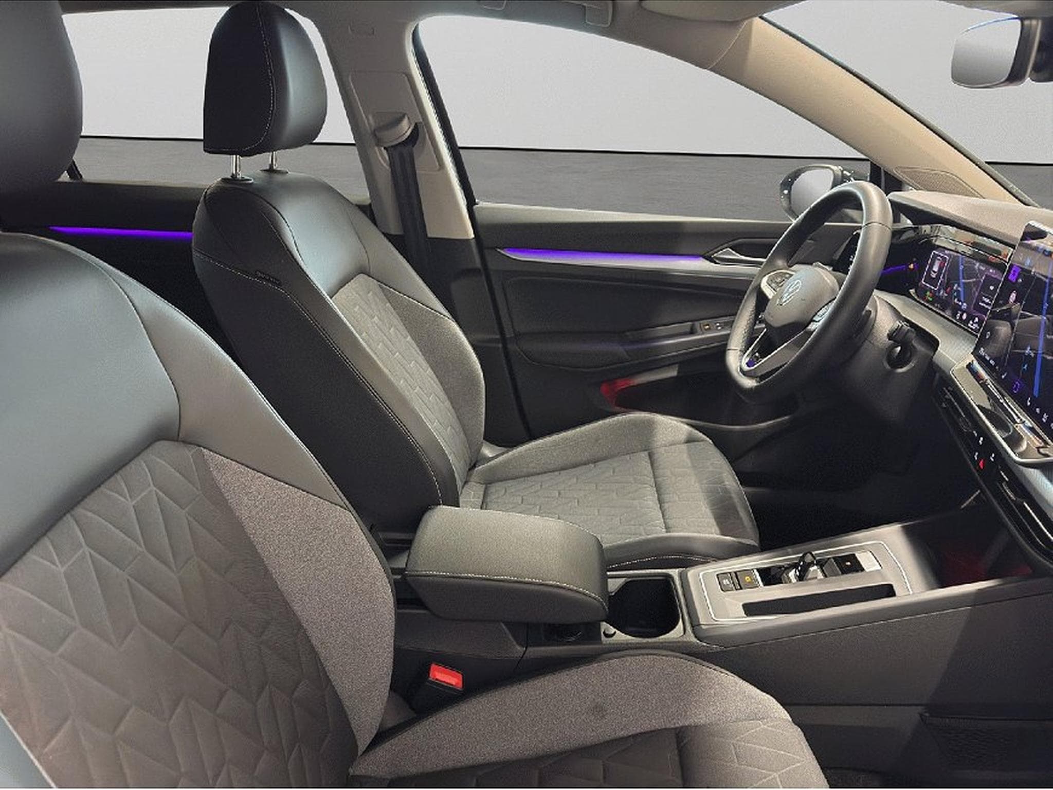 VW Golf (2025) - Photo 20