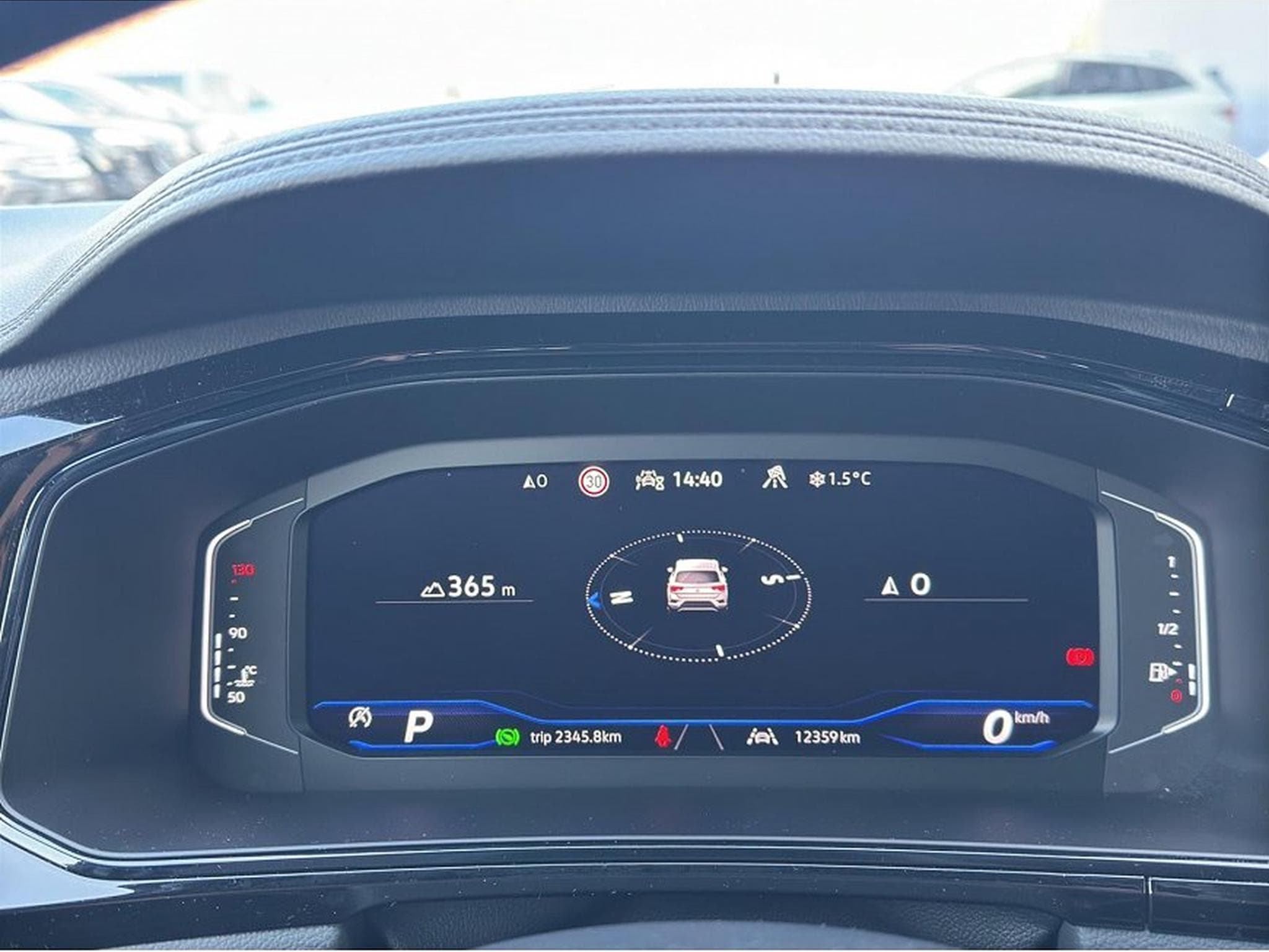 VW T-Roc (2025) - Photo 14