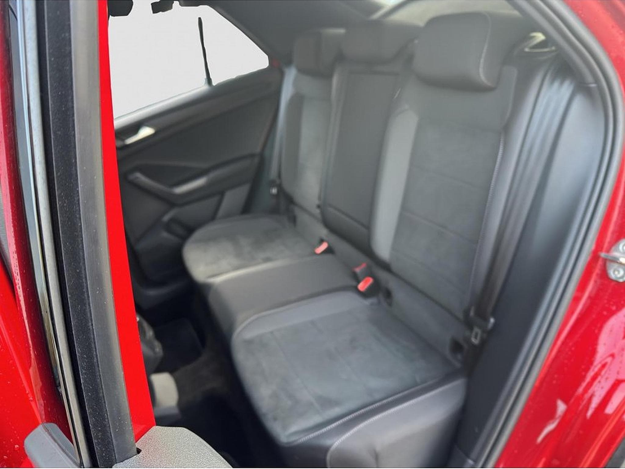 VW T-Roc (2025) - Photo 17