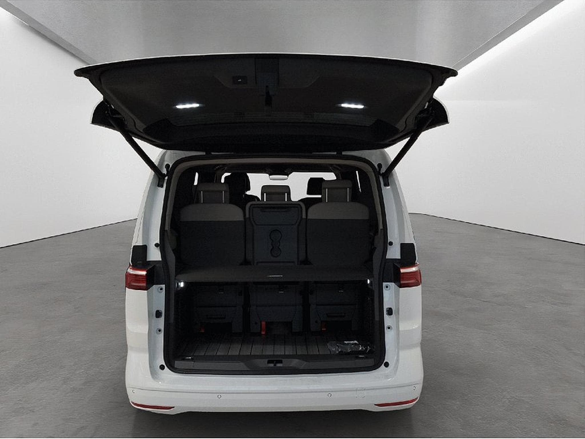 VW Multivan (2026) - Photo 14