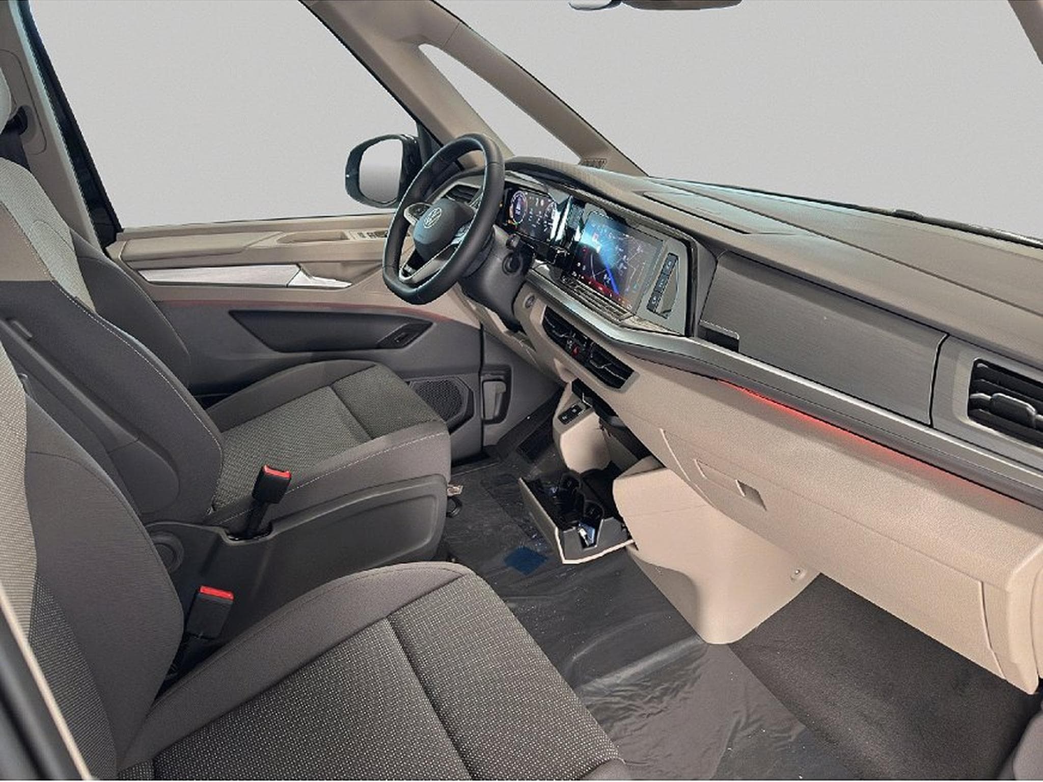 VW Multivan (2026) - Photo 20