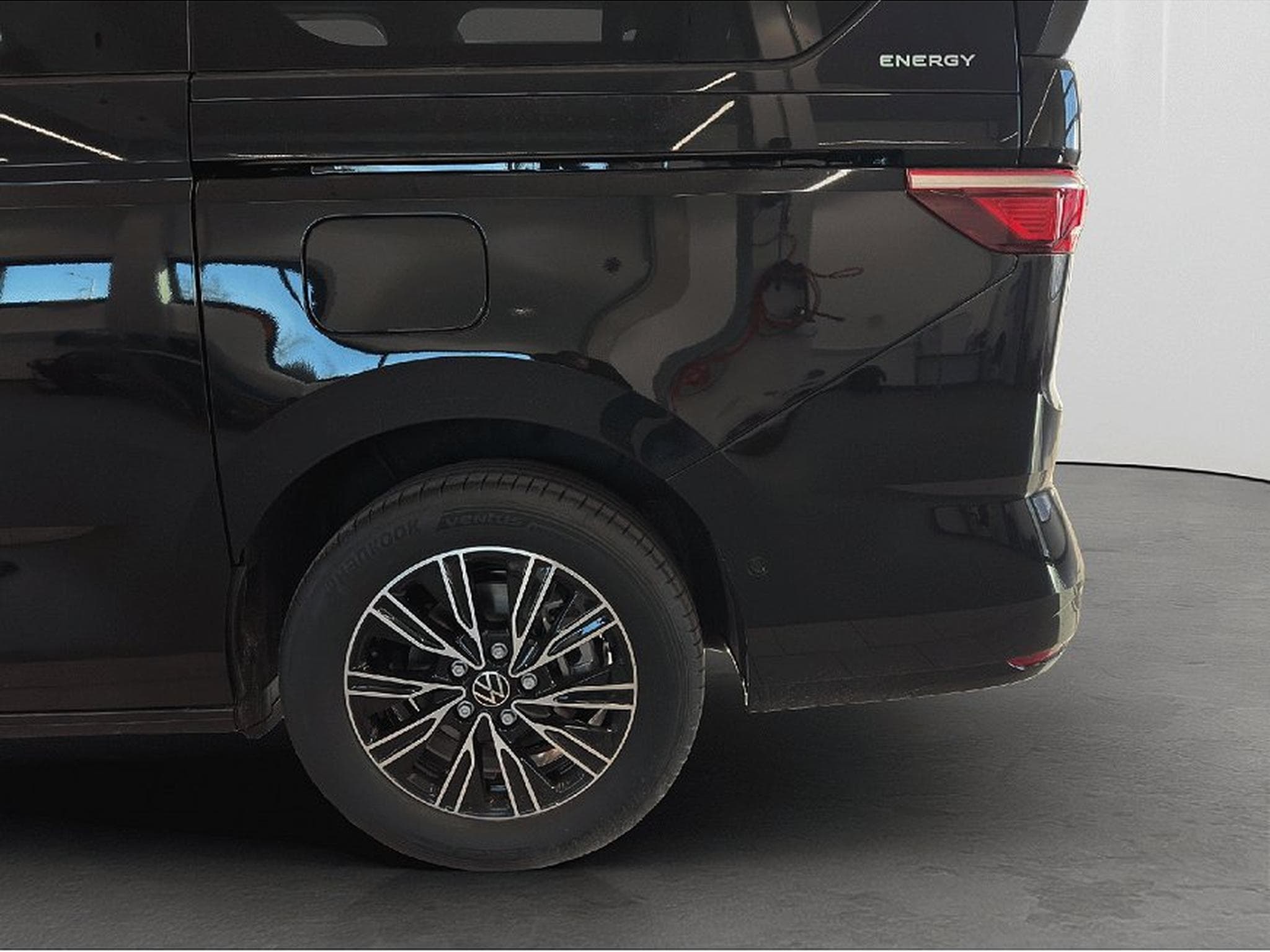 VW Multivan (2026) - Photo 7