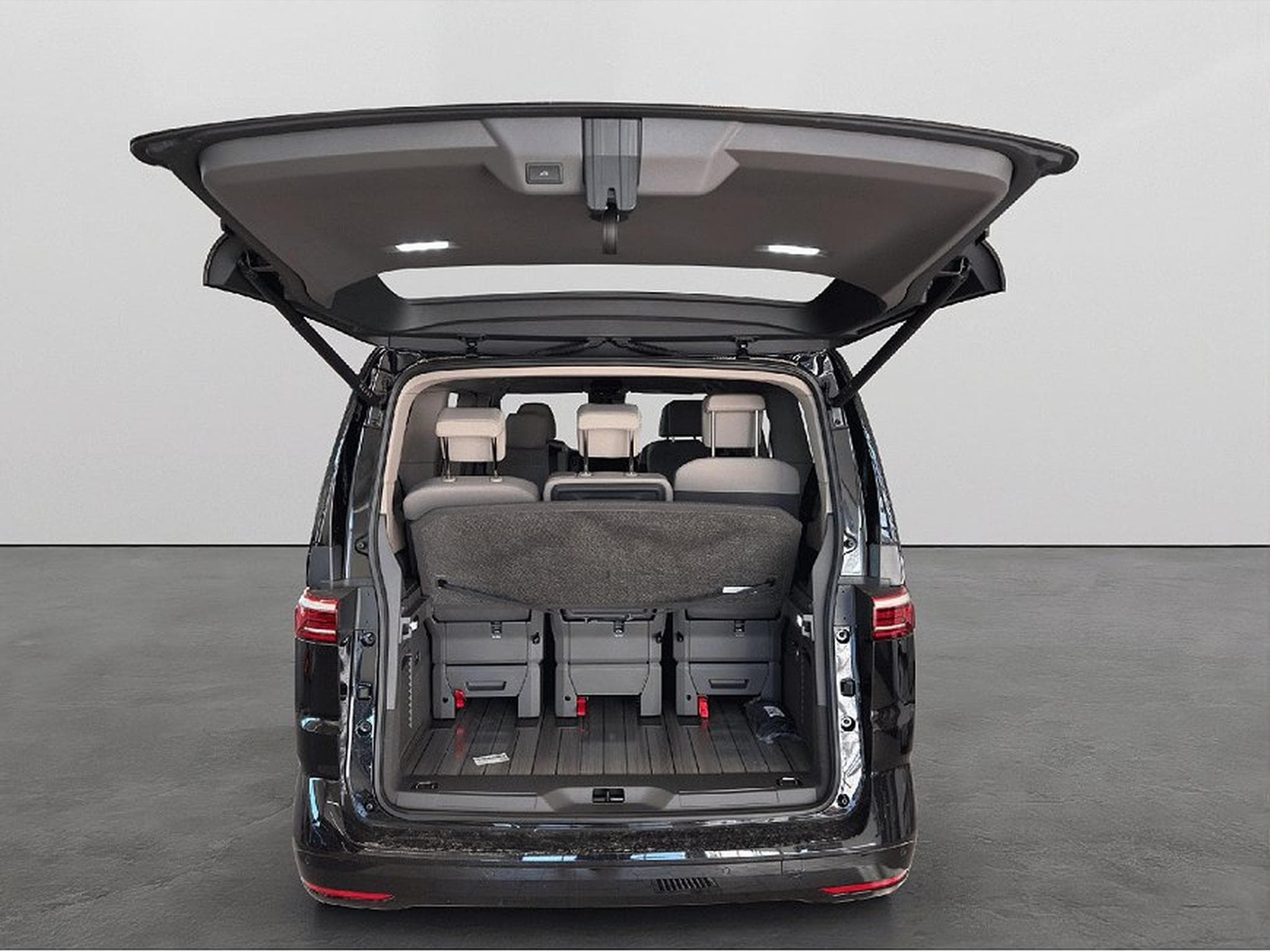 VW Multivan (2026) - Photo 6