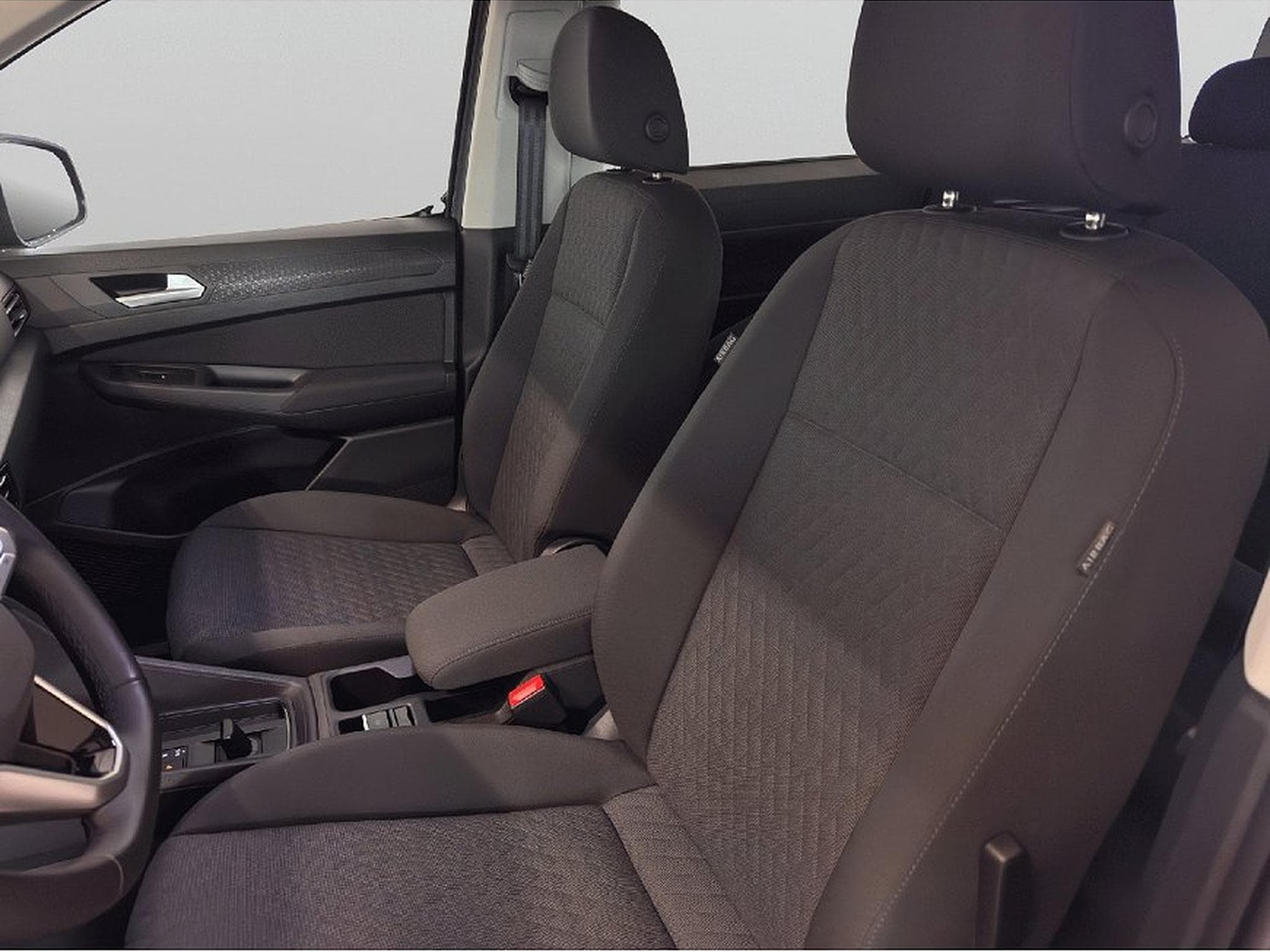 VW Caddy (2025) - Photo 8