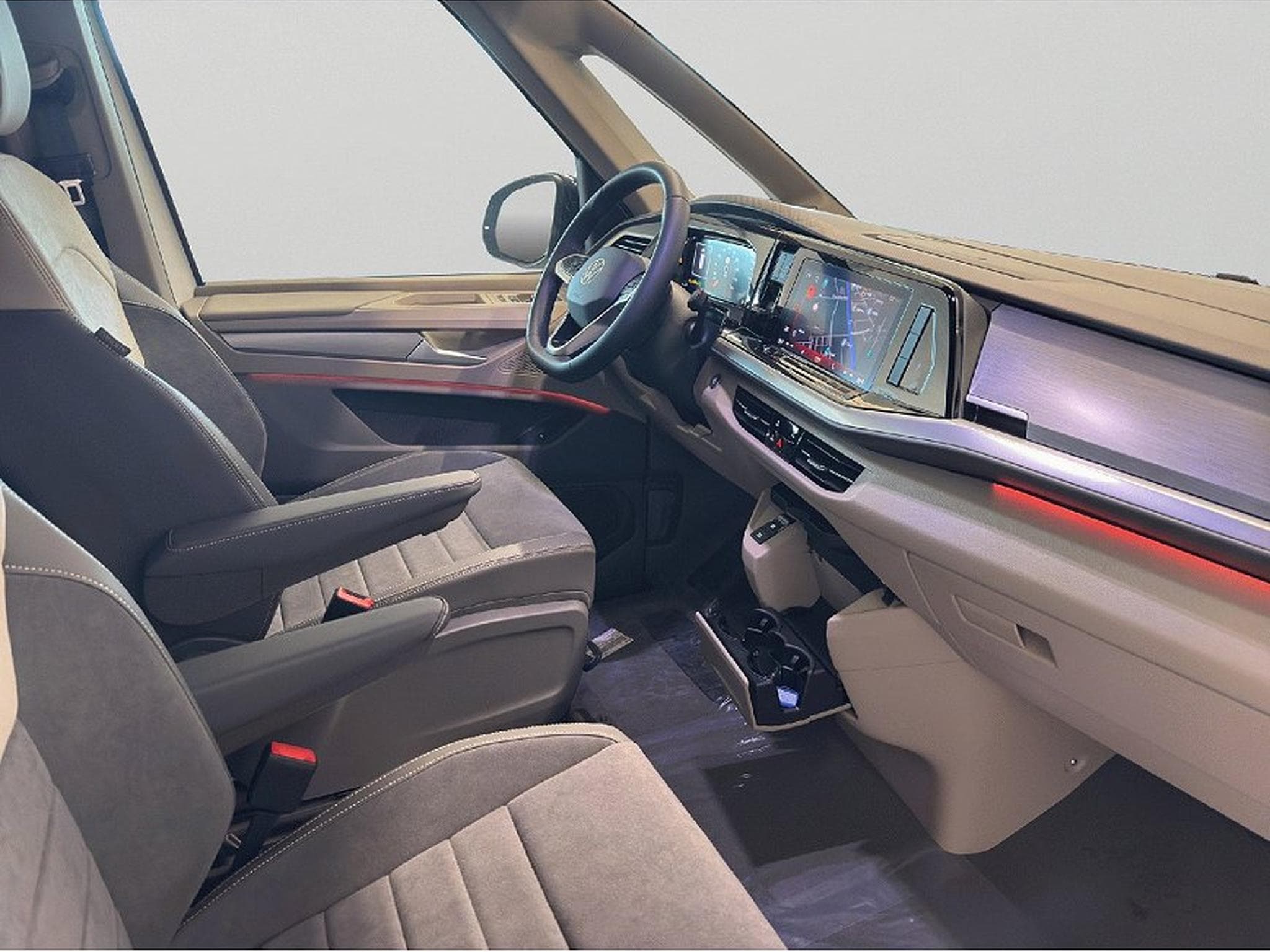 VW Multivan (2026) - Photo 20